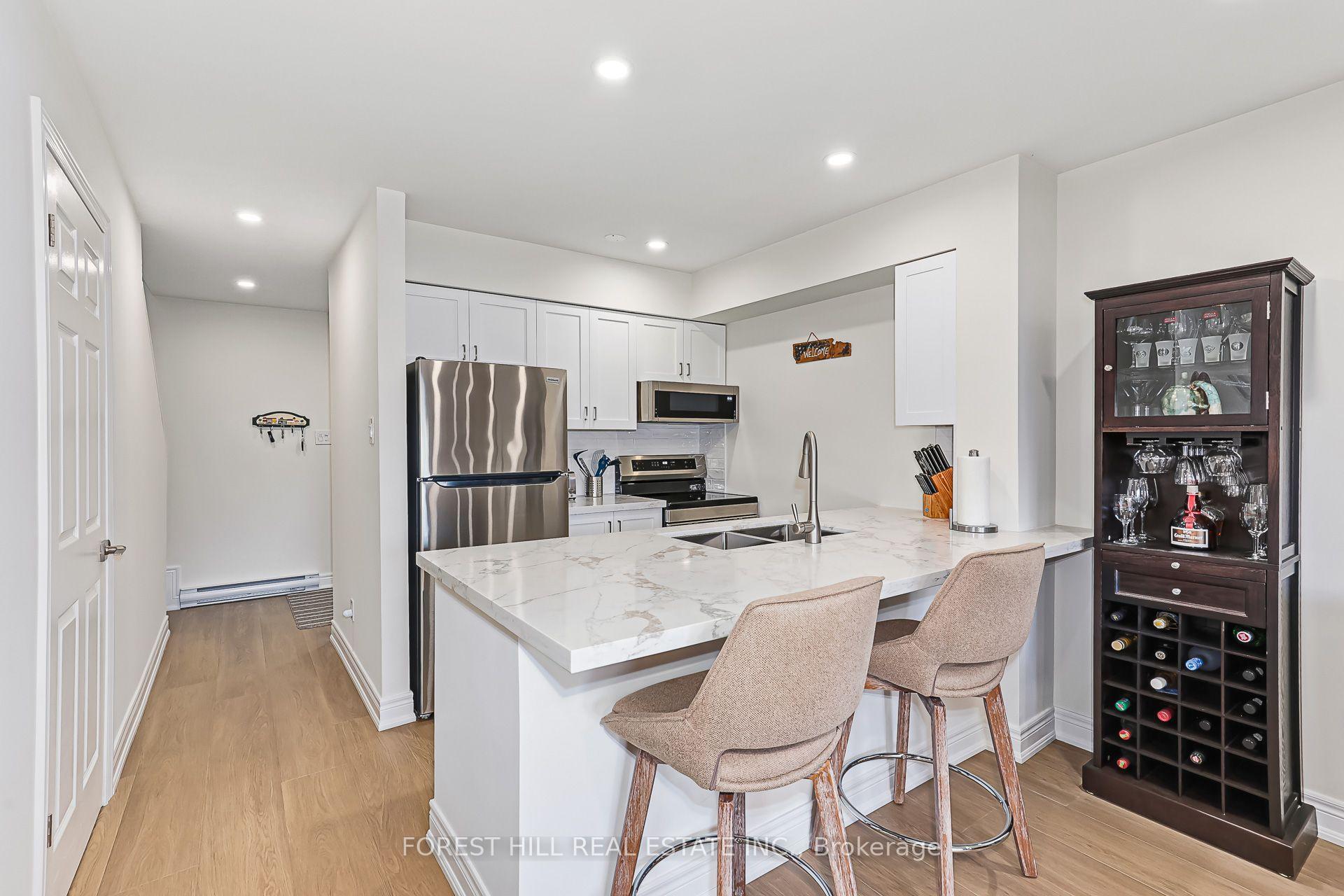 Photo 16 of 348 Mariners Way, Collingwood — HOMEH