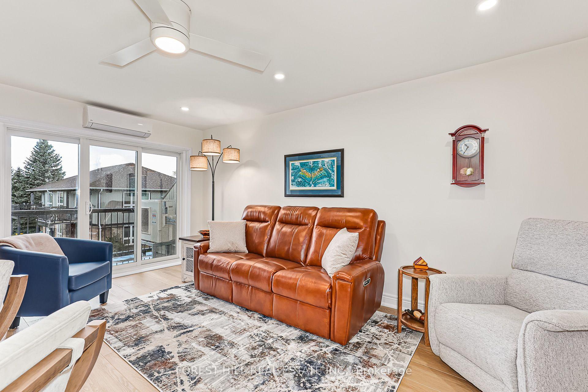 Photo 20 of 348 Mariners Way, Collingwood — HOMEH