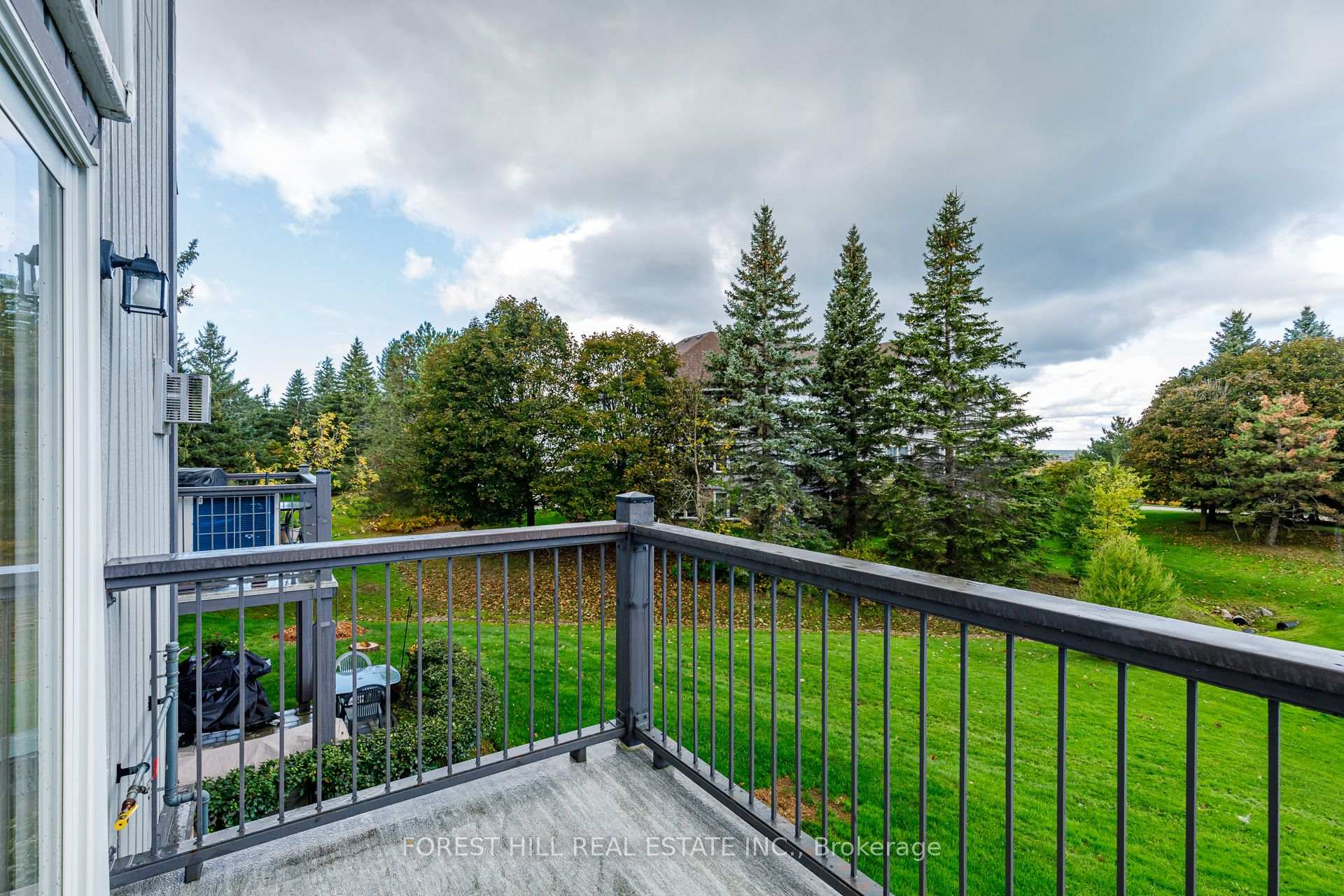 Photo 25 of 348 Mariners Way, Collingwood — HOMEH