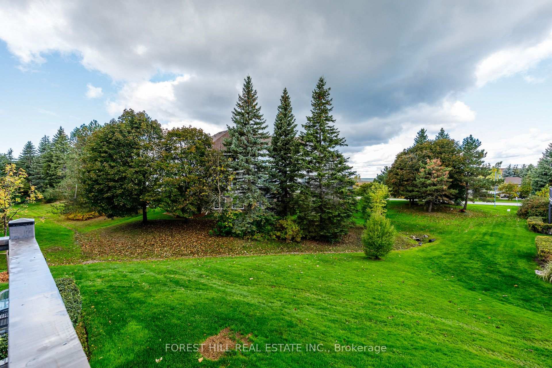 Photo 26 of 348 Mariners Way, Collingwood — HOMEH
