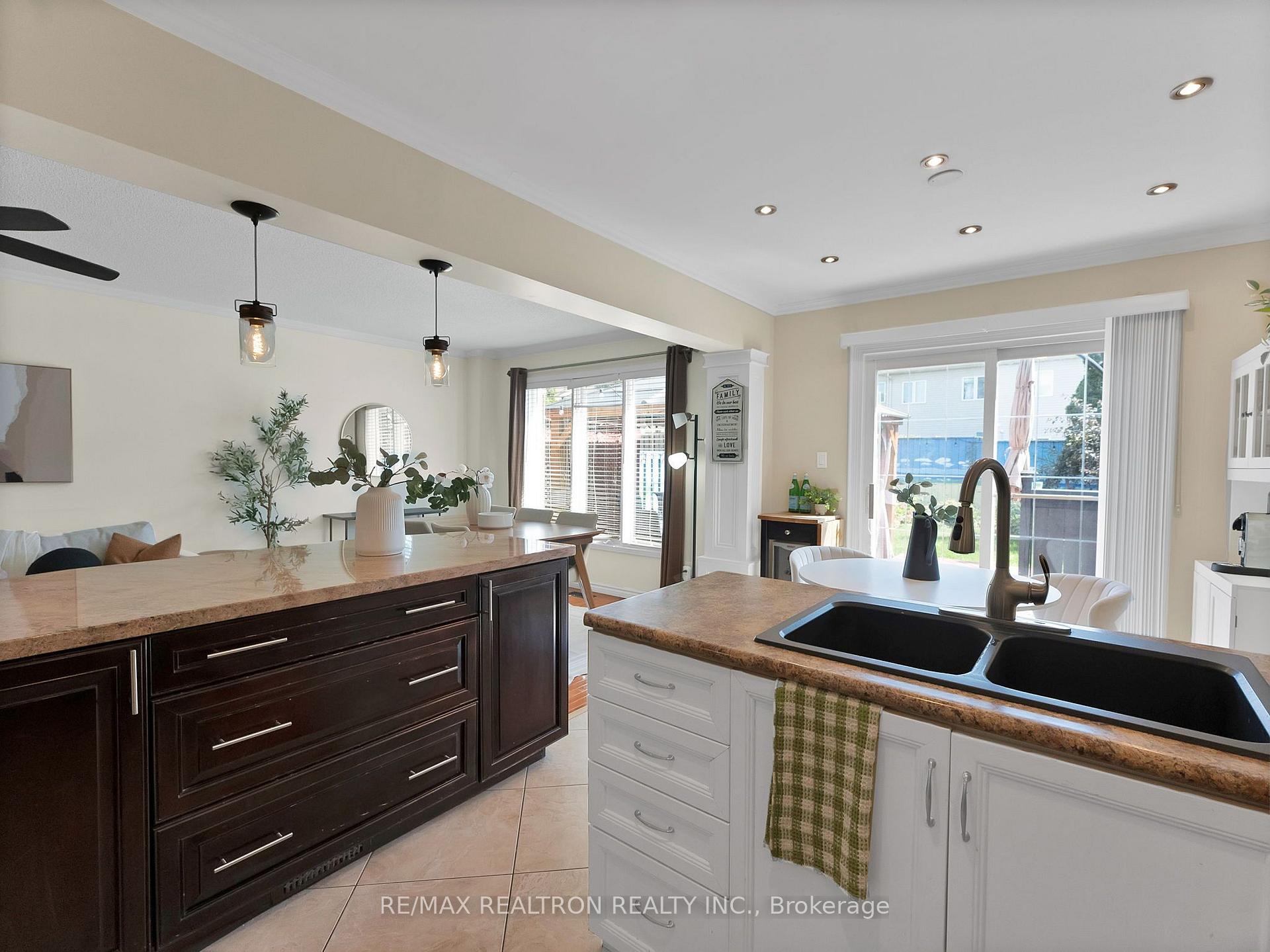 Photo 11 of 83 Crawforth Street, Whitby, Pringle Creek — HOMEH