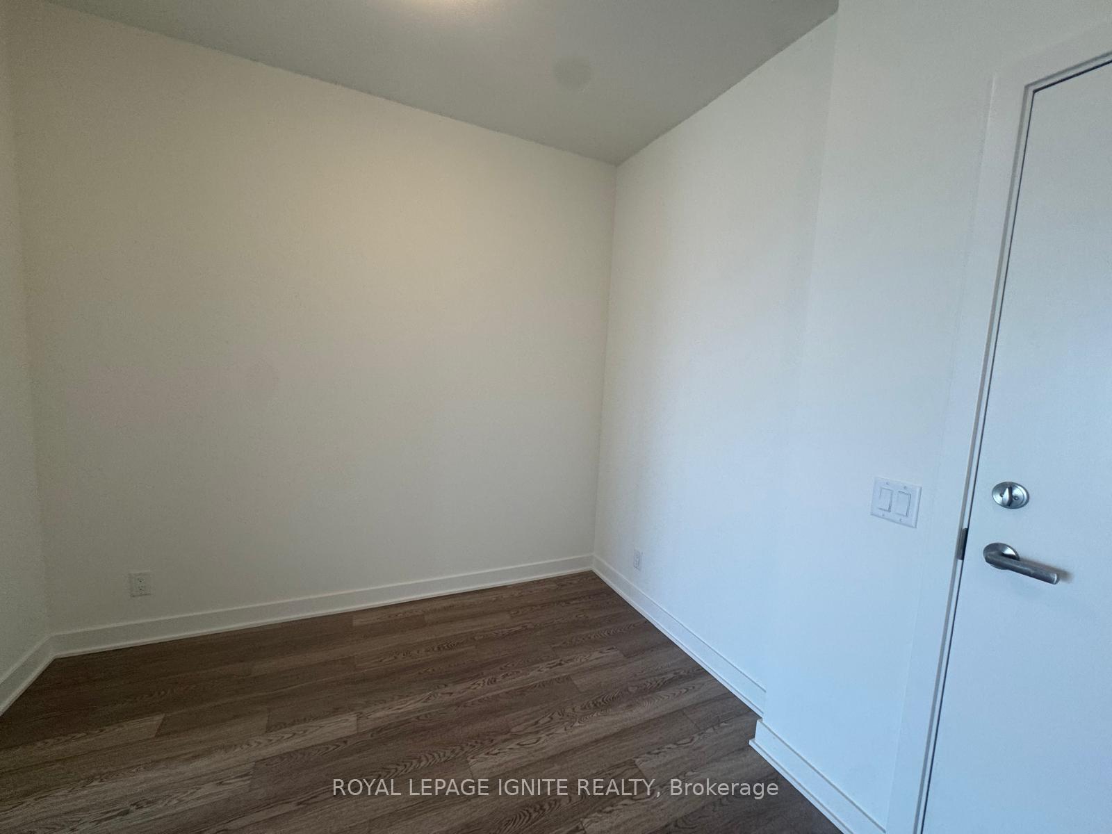 Photo 6 of Unit 627, 51 Clarington Boulevard, Clarington, Bowmanville — HOMEH