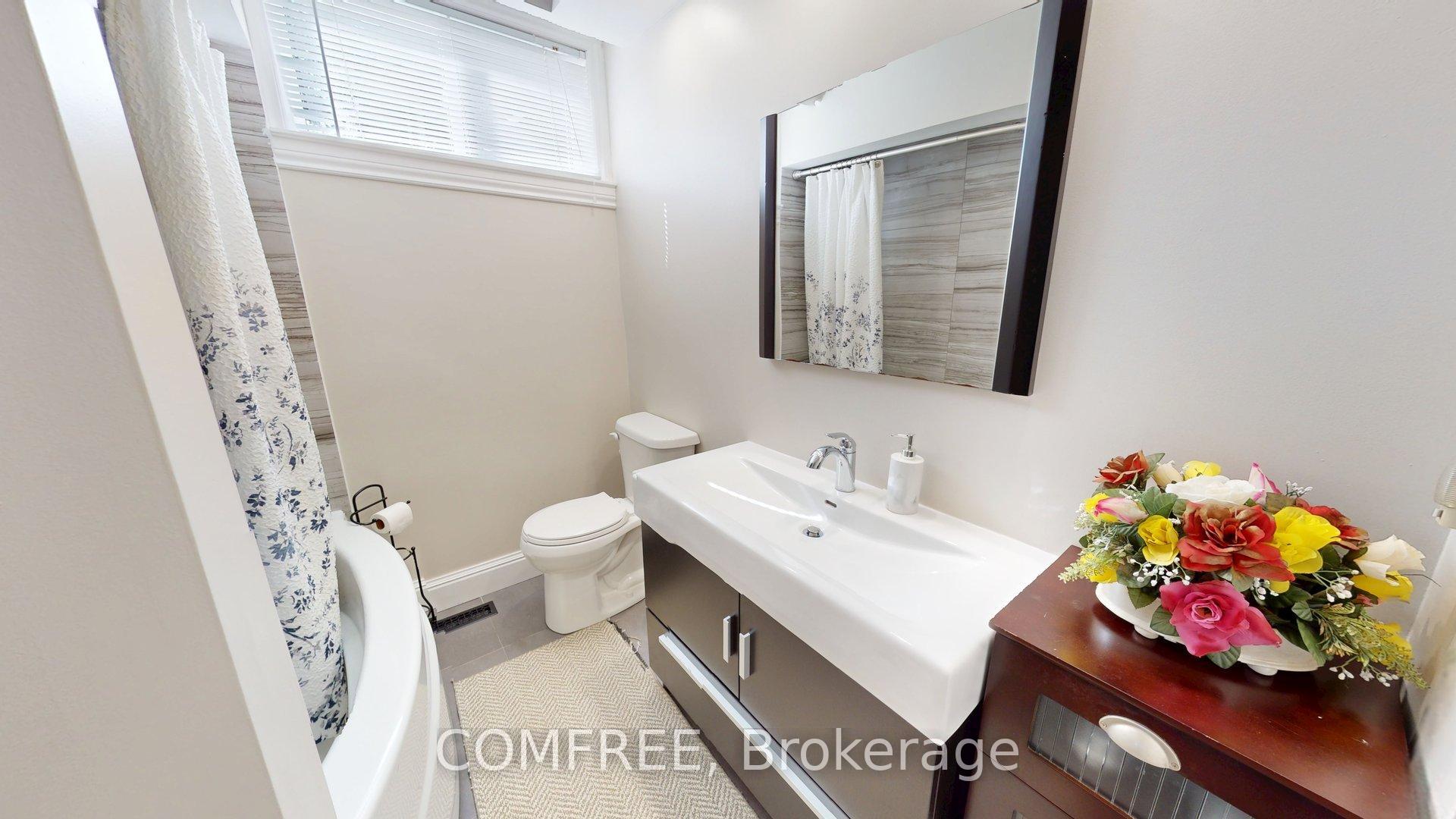Photo 19 of 73 Elizabeth Drive, Halton Hills, Acton — HOMEH