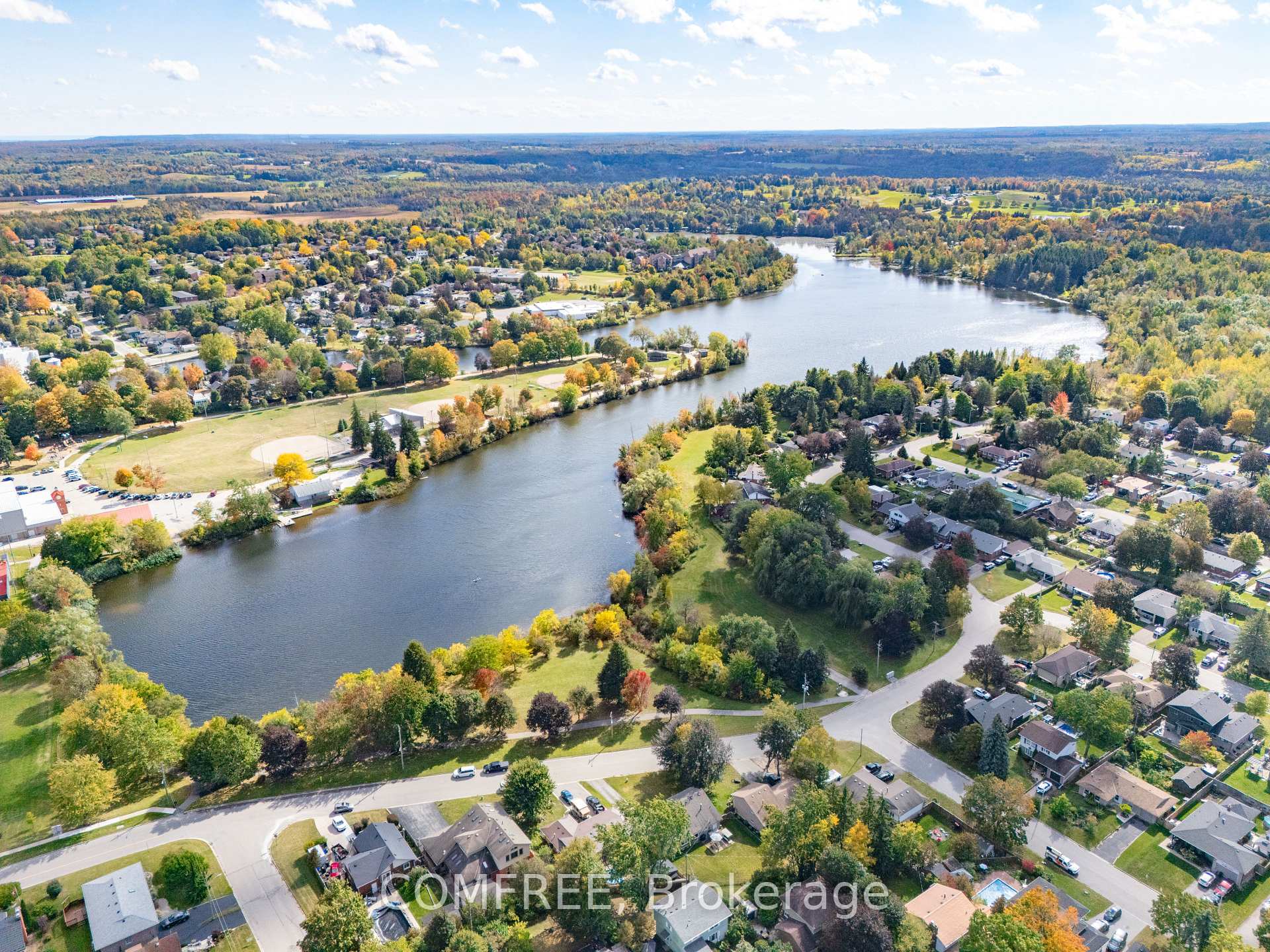 Photo 33 of 73 Elizabeth Drive, Halton Hills, Acton — HOMEH