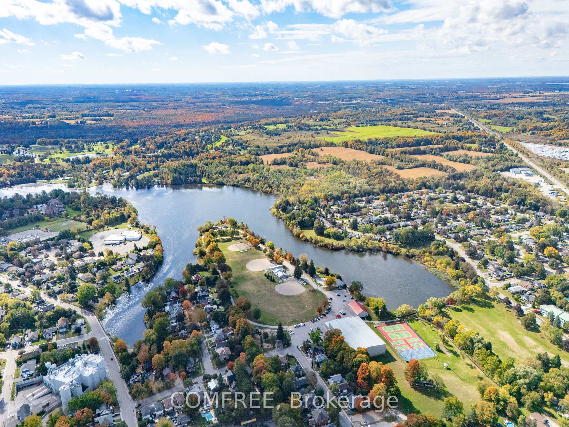 Photo 34 of 73 Elizabeth Drive, Halton Hills, Acton — HOMEH
