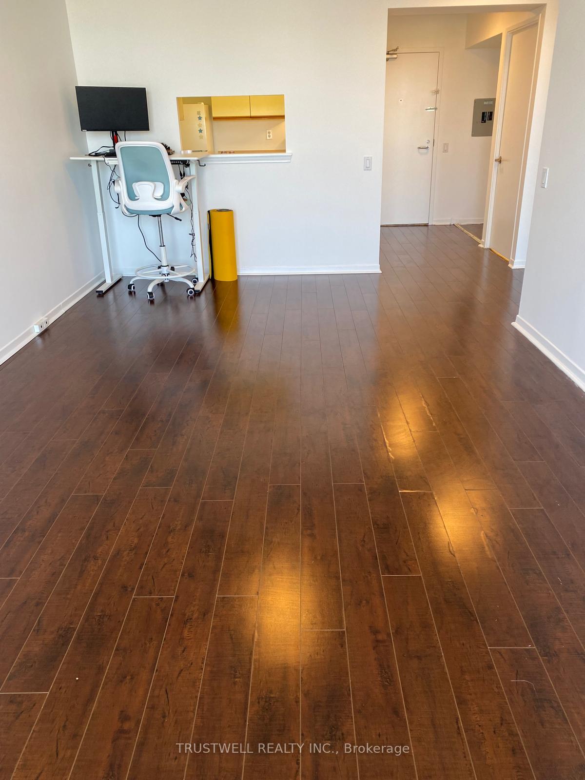 Photo 4 of Unit 1107, 21 Overlea Boulevard, Toronto, Thorncliffe Park — HOMEH