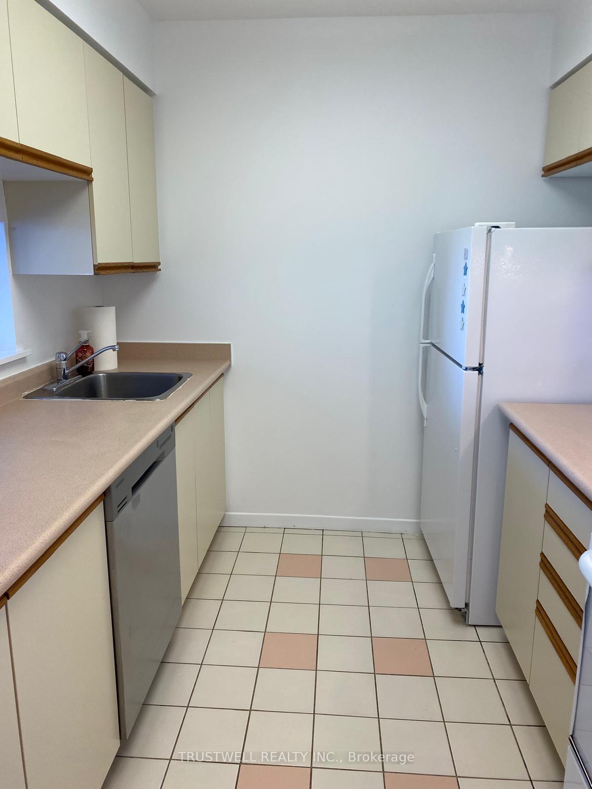 Photo 10 of Unit 1107, 21 Overlea Boulevard, Toronto, Thorncliffe Park — HOMEH