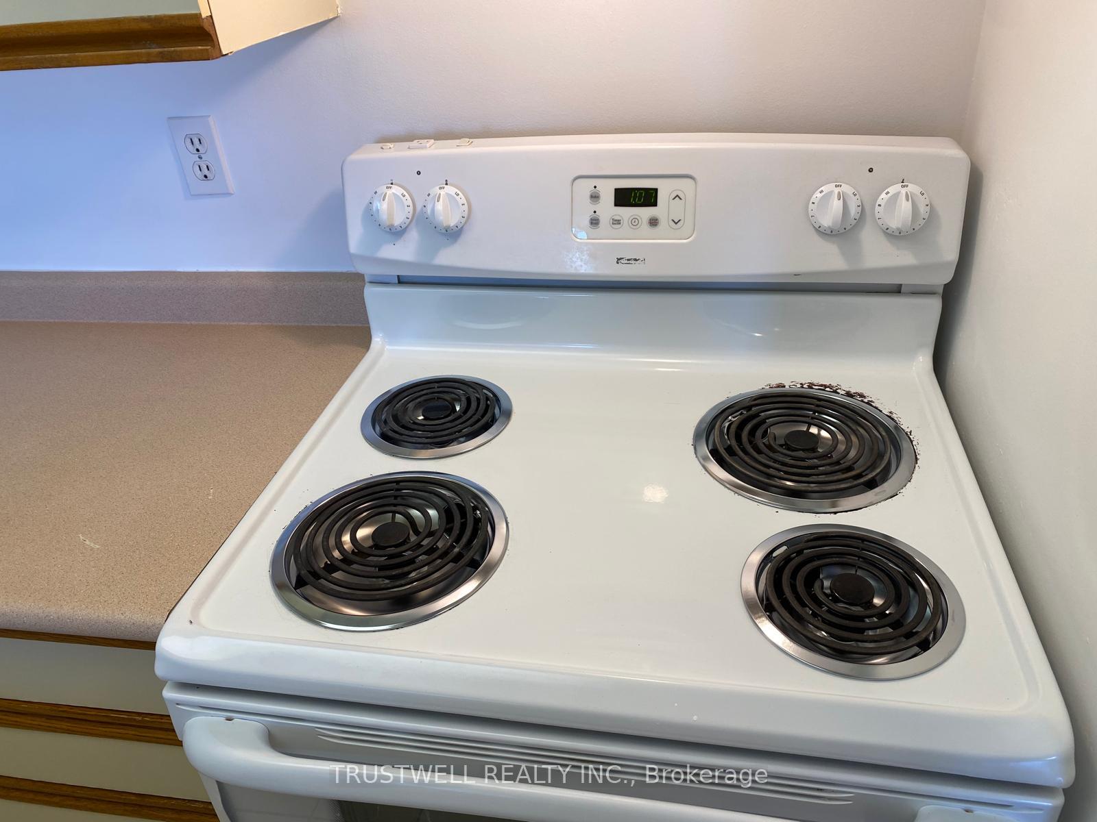 Photo 12 of Unit 1107, 21 Overlea Boulevard, Toronto, Thorncliffe Park — HOMEH