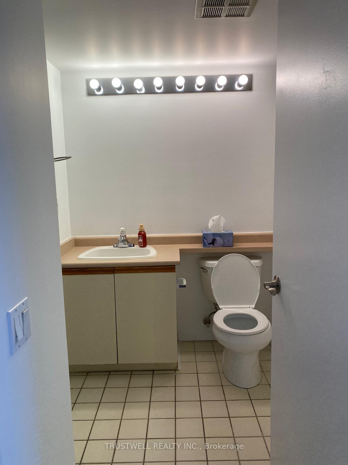 Photo 14 of Unit 1107, 21 Overlea Boulevard, Toronto, Thorncliffe Park — HOMEH