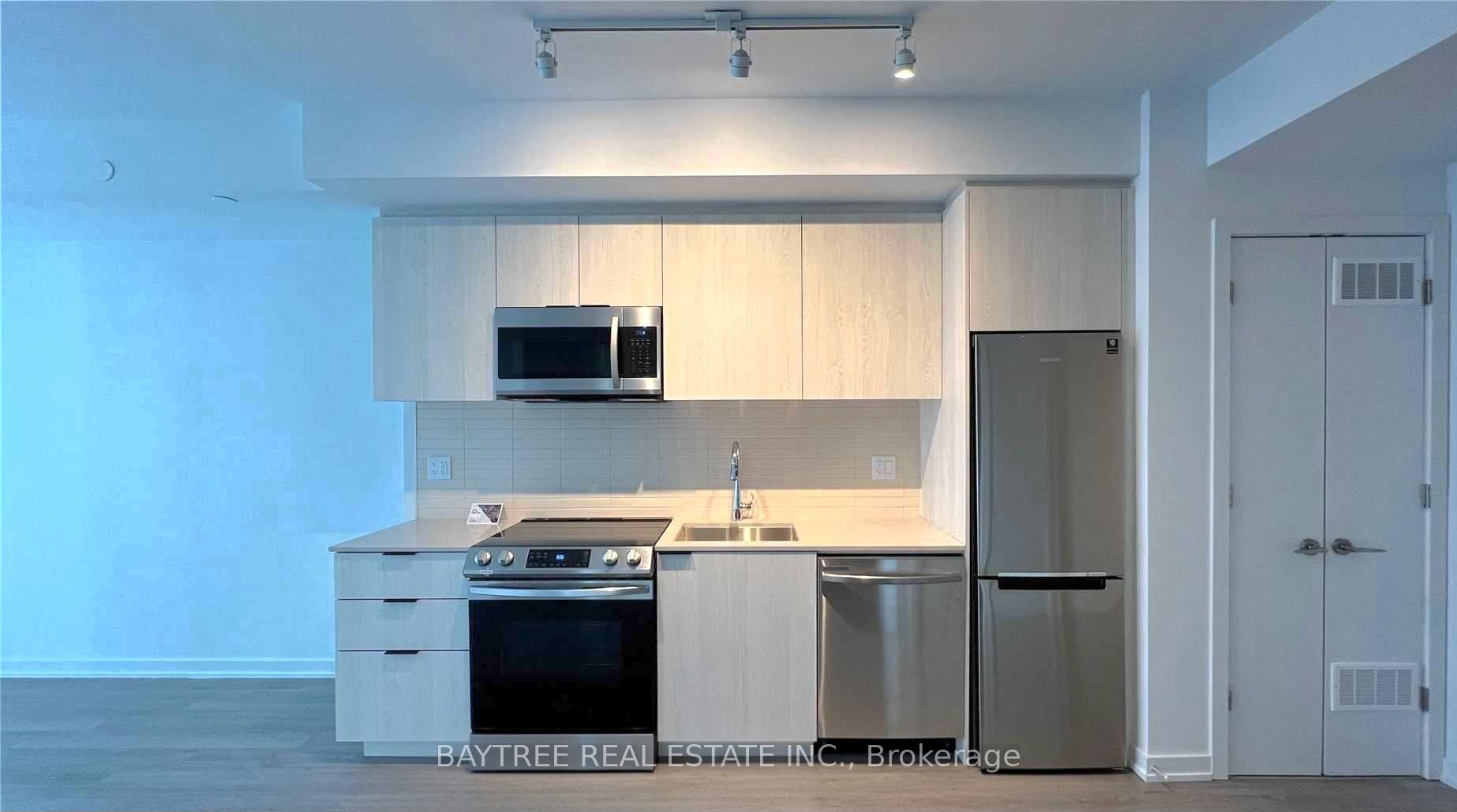Front of Unit 1122, 50 Power Street