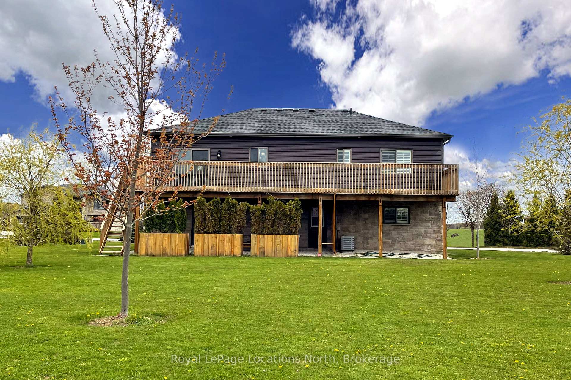 Photo 8 of 204 Mactay Drive, Chatsworth — HOMEH