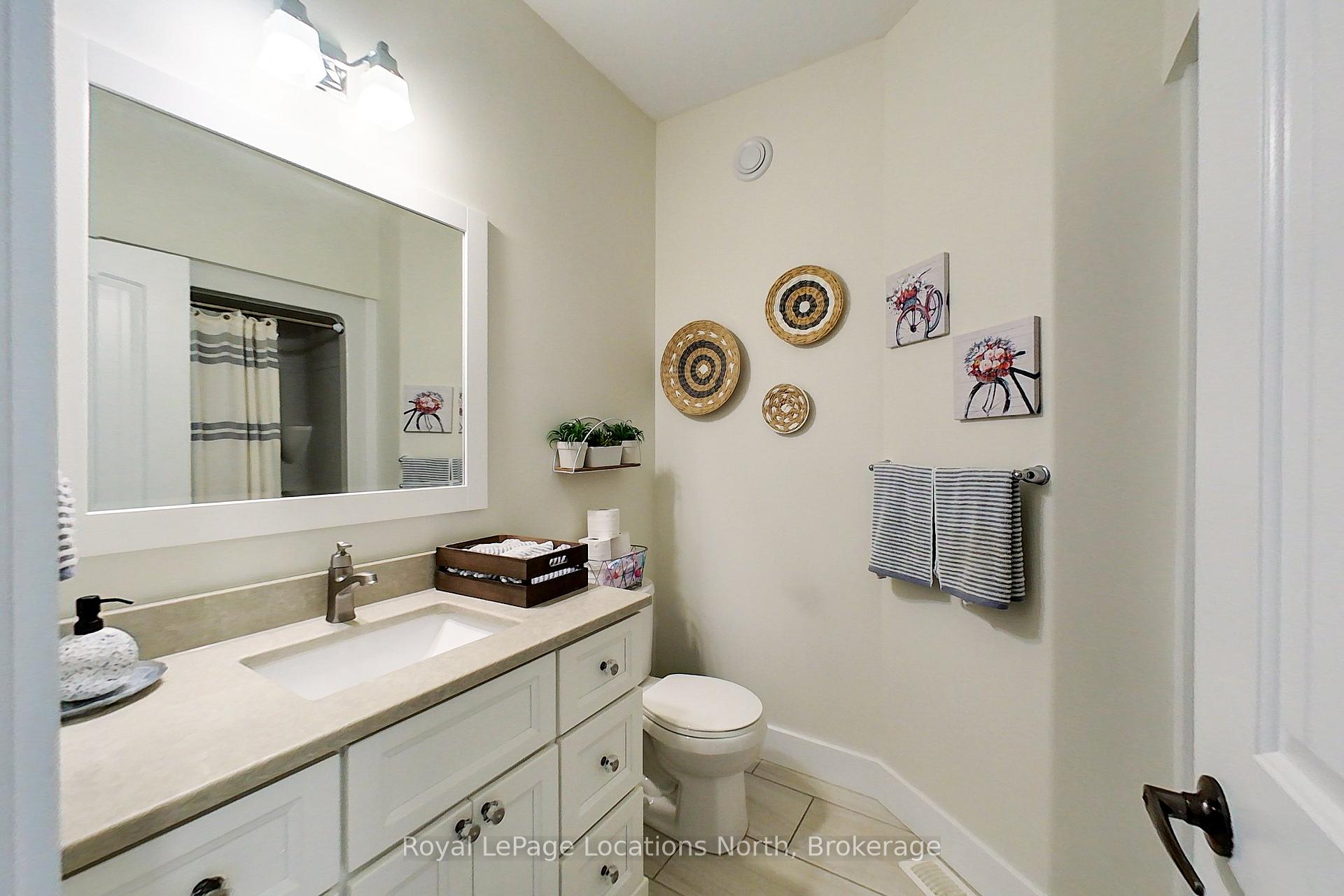 Photo 36 of 204 Mactay Drive, Chatsworth — HOMEH