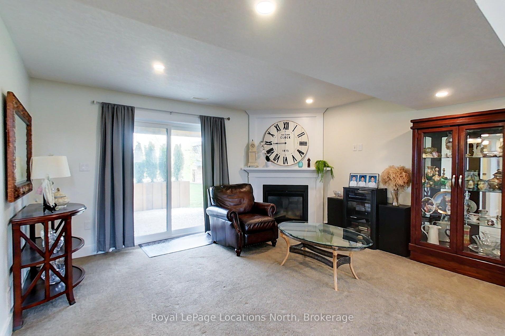 Photo 38 of 204 Mactay Drive, Chatsworth — HOMEH