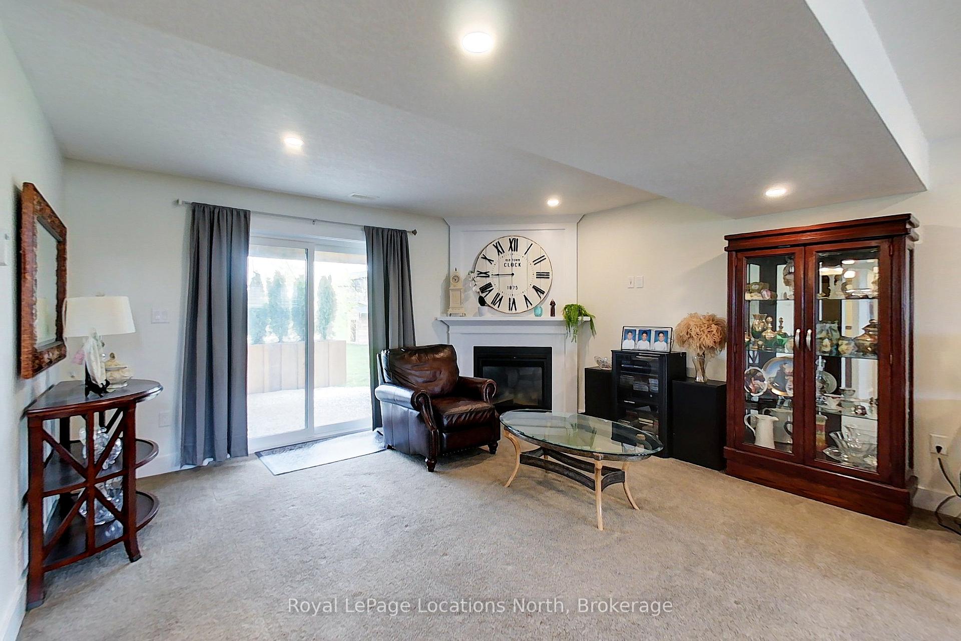 Photo 39 of 204 Mactay Drive, Chatsworth — HOMEH