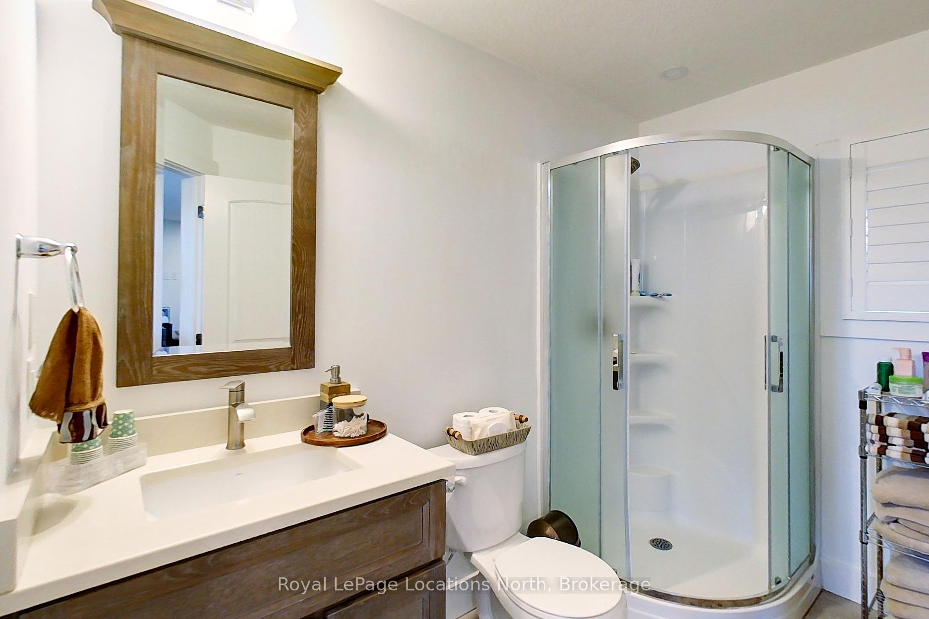 Photo 44 of 204 Mactay Drive, Chatsworth — HOMEH