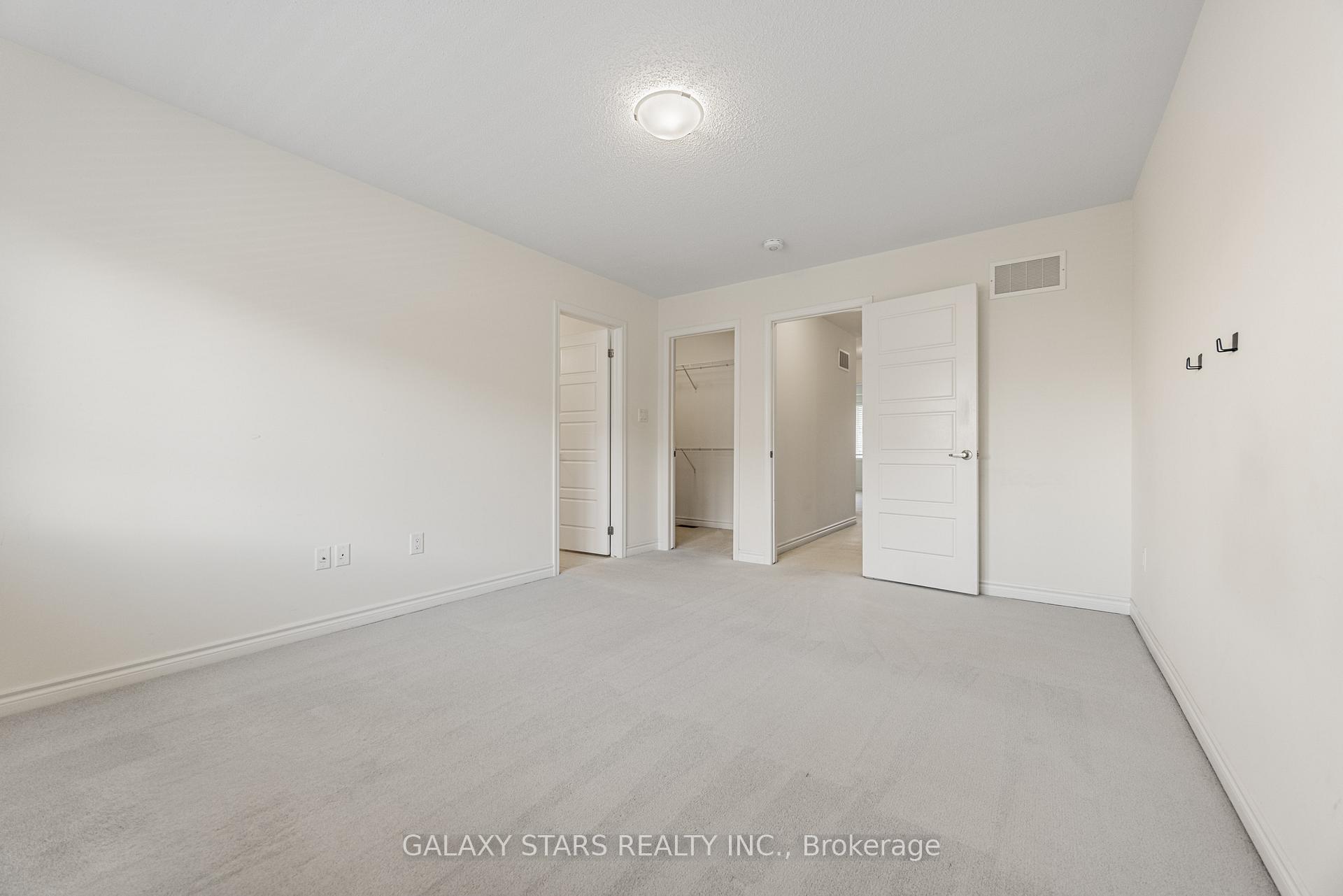 Photo 17 of 964 Cherry Court, Milton, Cobban — HOMEH