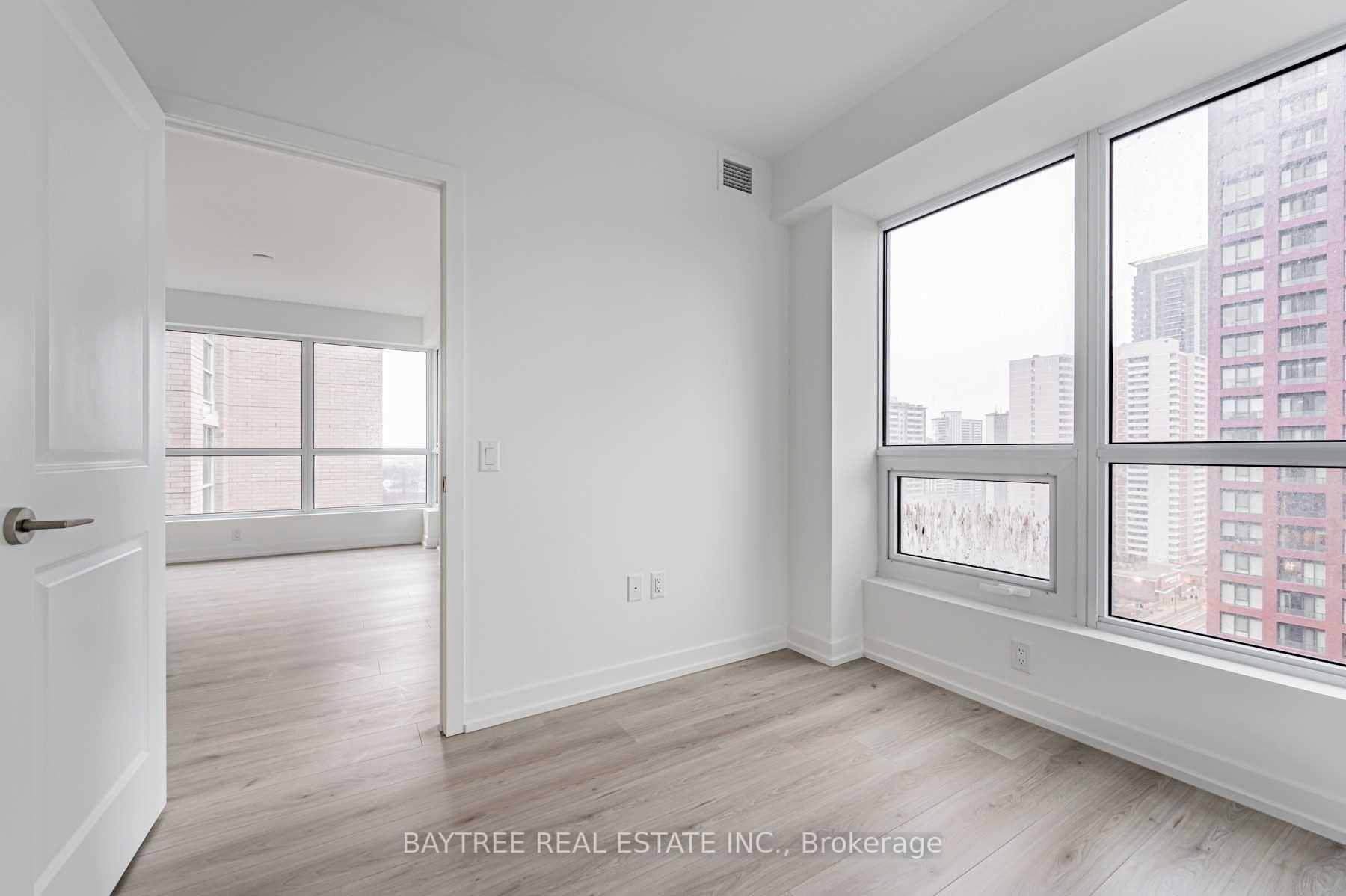 Photo 15 of Unit 1611, 395 Bloor Street E, Toronto, North St. James Town — HOMEH