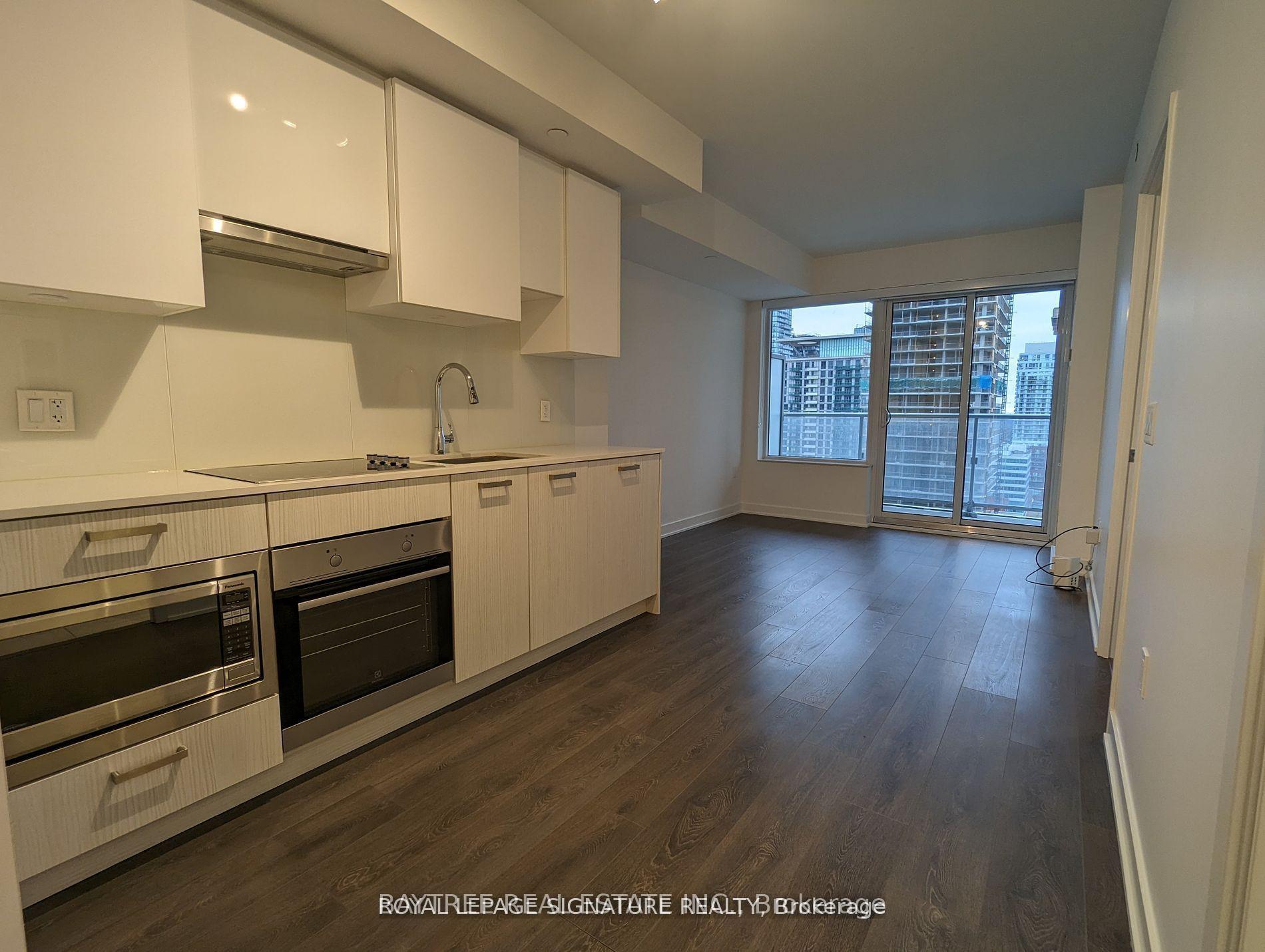 Photo of Unit 3011, 195 Redpath Avenue