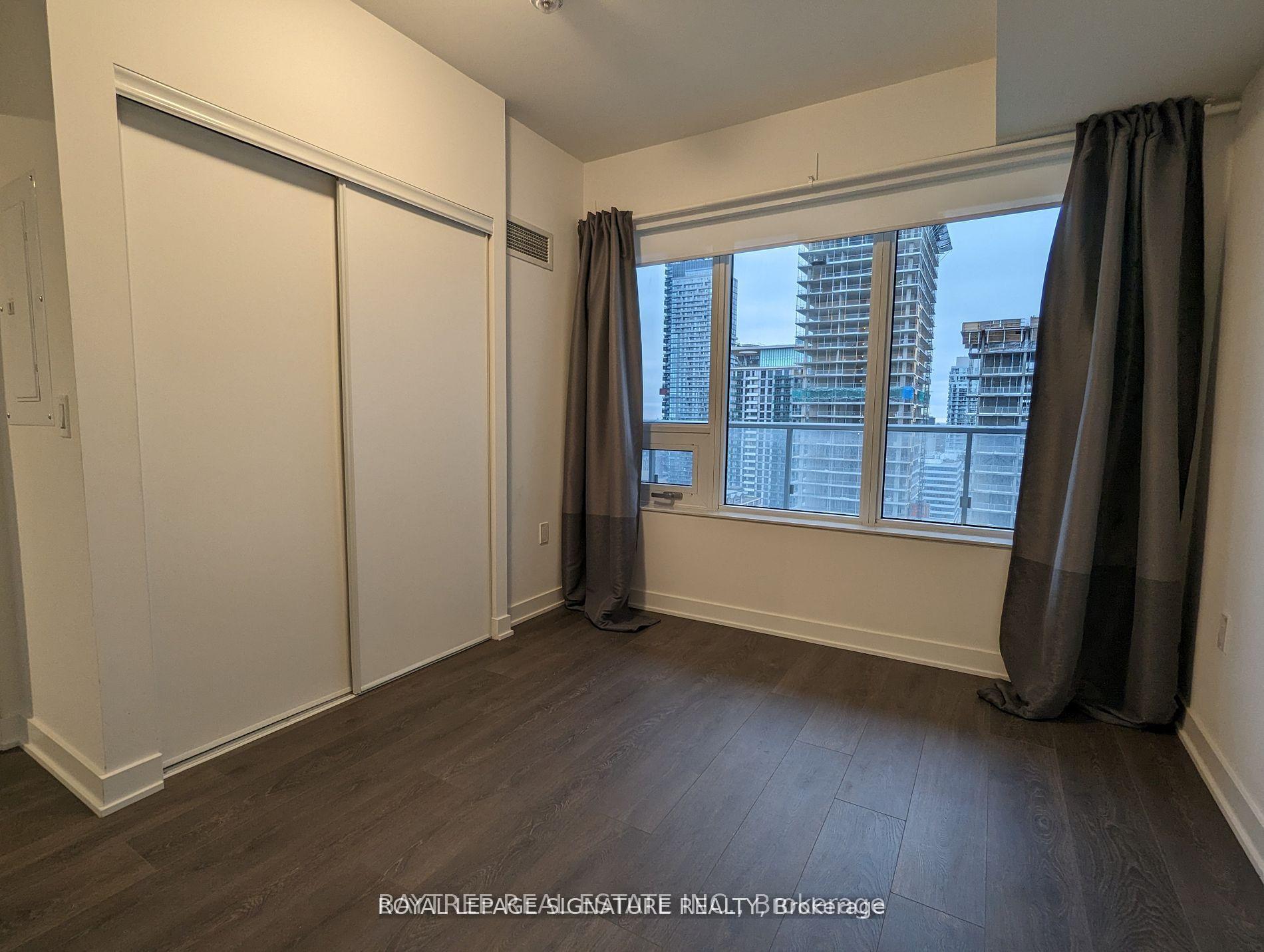 Photo 7 of Unit 3011, 195 Redpath Avenue, Toronto, Mount Pleasant West — HOMEH