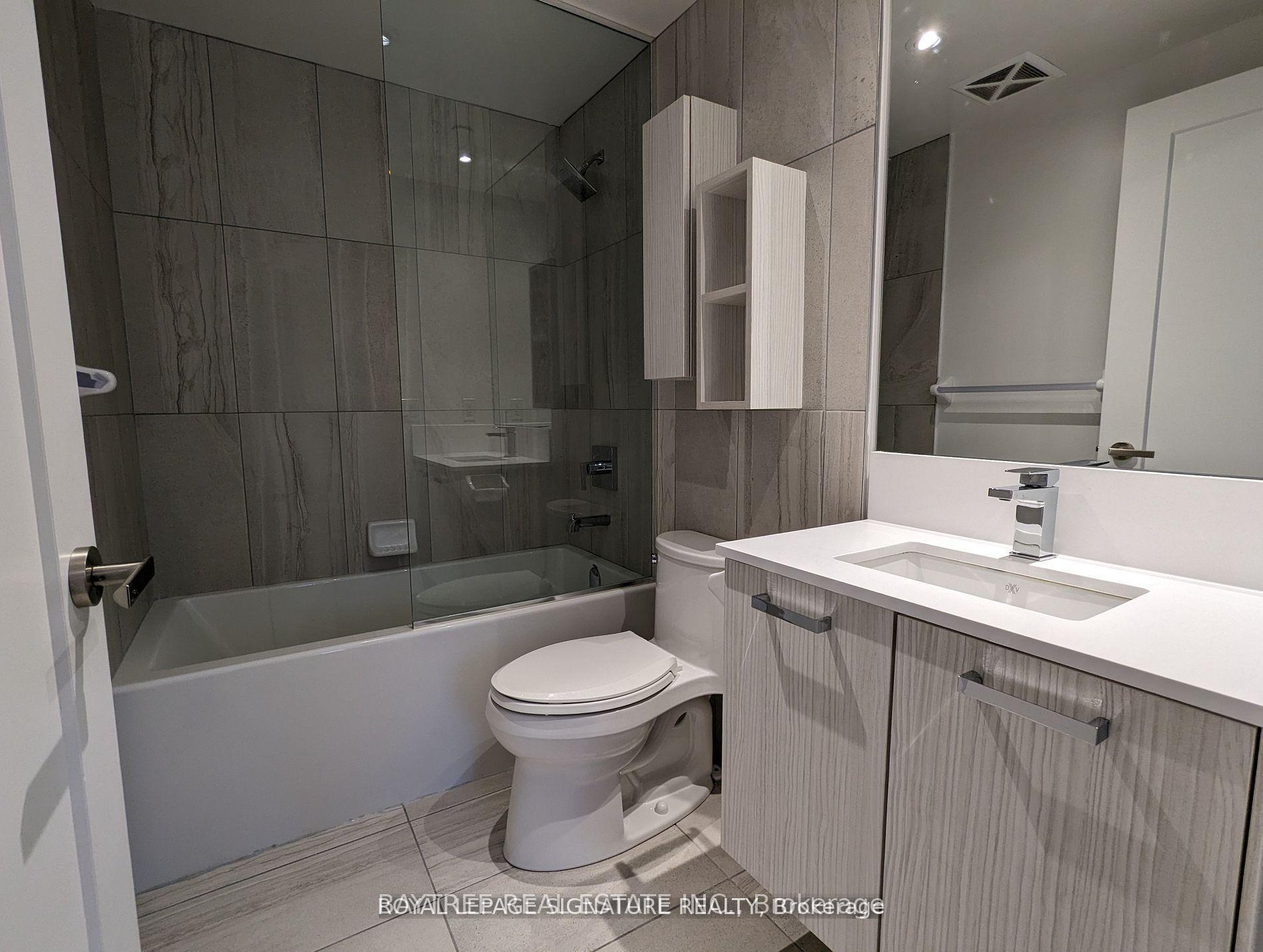Photo 8 of Unit 3011, 195 Redpath Avenue, Toronto, Mount Pleasant West — HOMEH