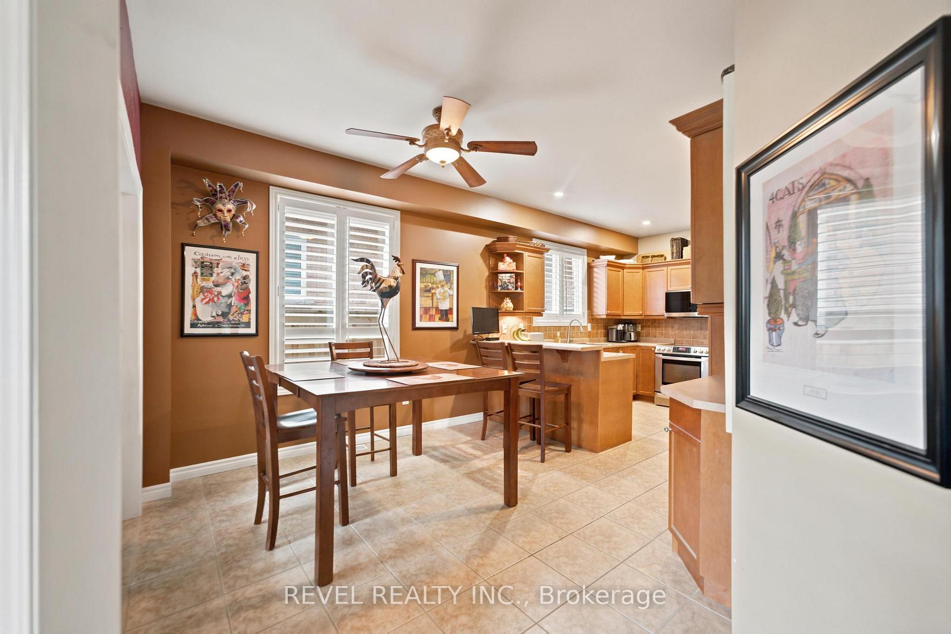 Photo 8 of 207 Valridge Drive, Hamilton, Ancaster — HOMEH