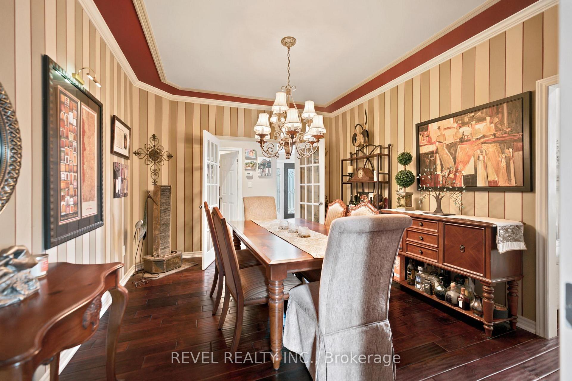 Photo 15 of 207 Valridge Drive, Hamilton, Ancaster — HOMEH