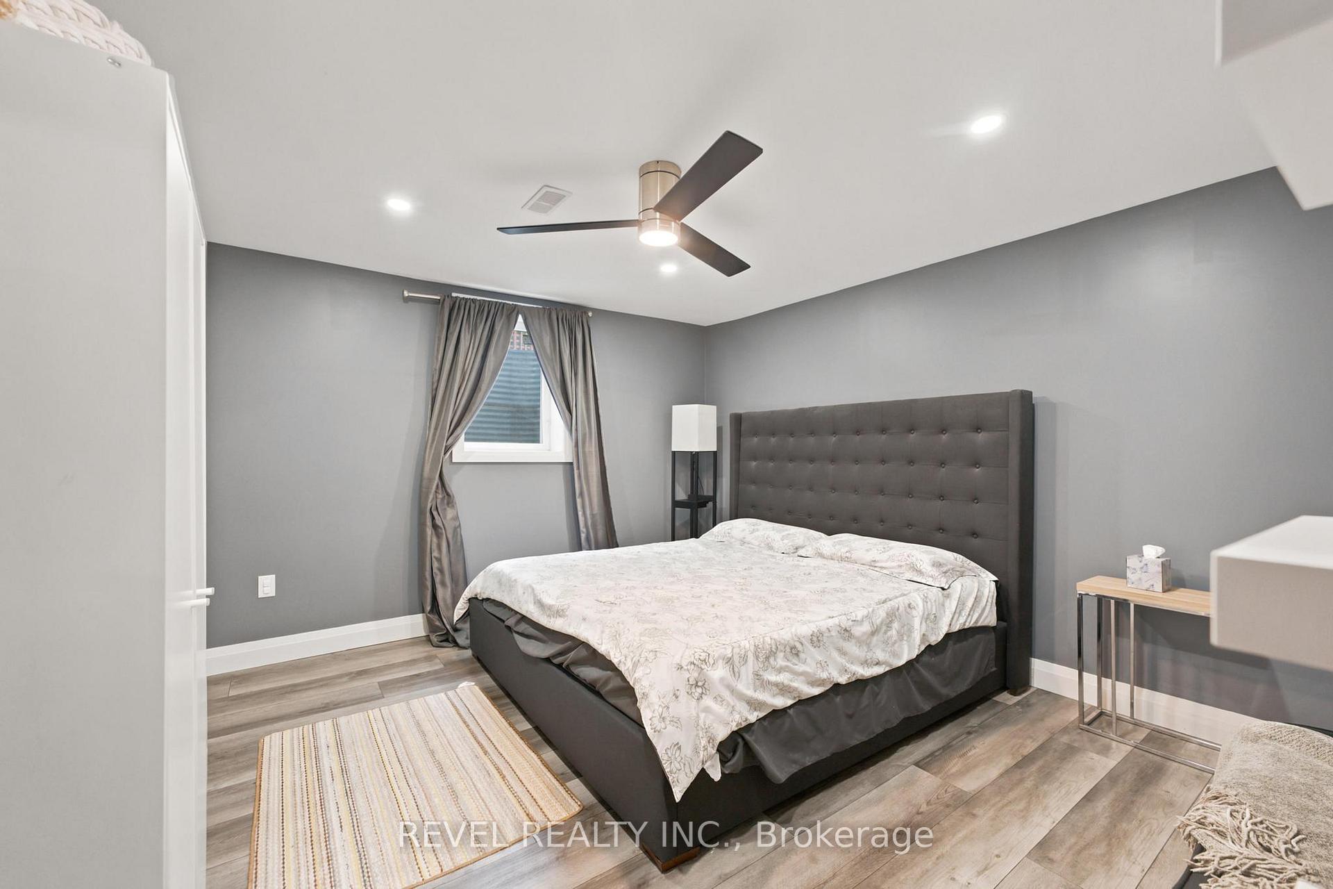 Photo 37 of 207 Valridge Drive, Hamilton, Ancaster — HOMEH