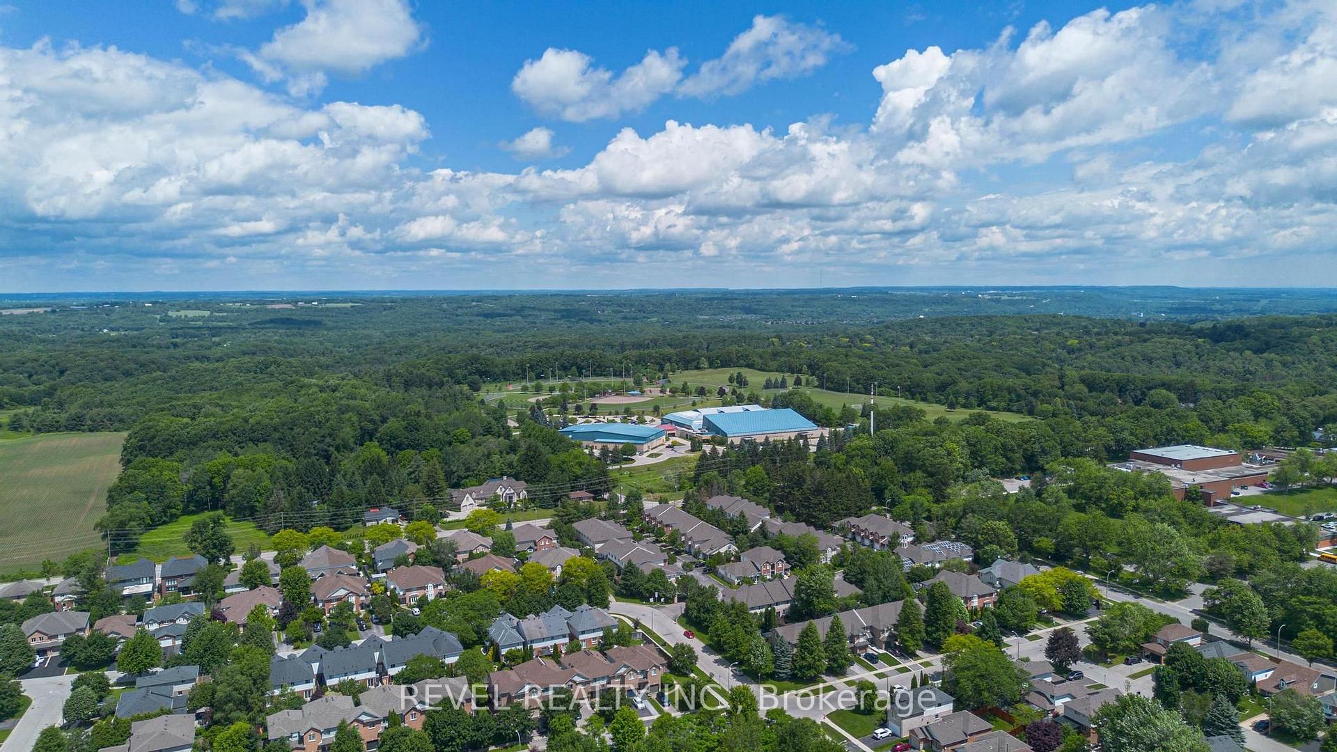 Photo 44 of 207 Valridge Drive, Hamilton, Ancaster — HOMEH