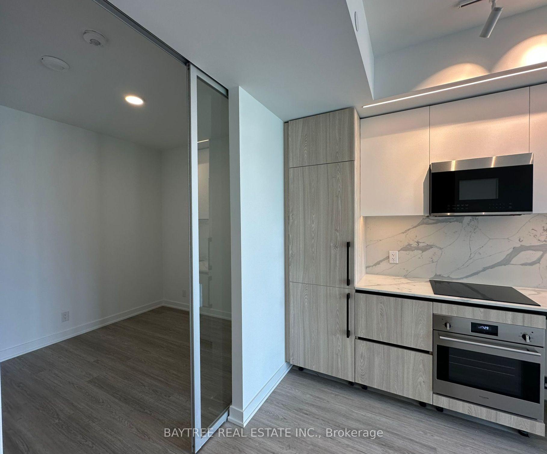 Photo 6 of Unit 603, 699 Sheppard Avenue E, North York, Bayview Village — HOMEH