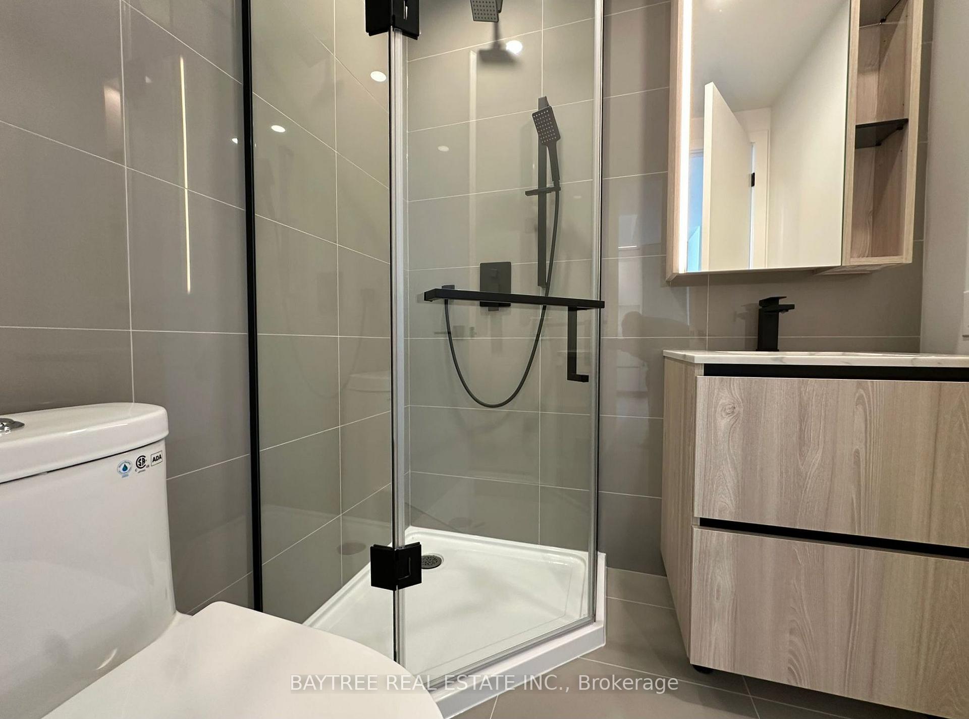Photo 7 of Unit 603, 699 Sheppard Avenue E, North York, Bayview Village — HOMEH