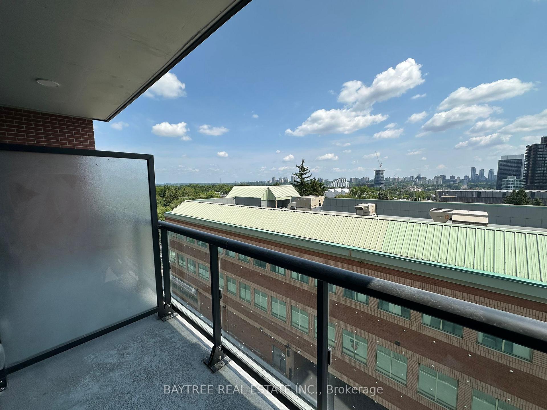 Photo 8 of Unit 603, 699 Sheppard Avenue E, North York, Bayview Village — HOMEH