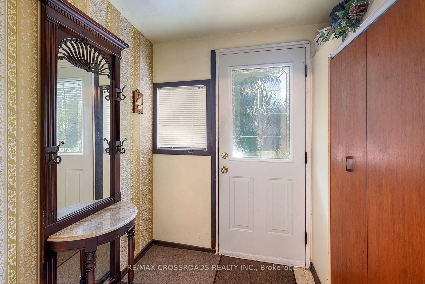 Photo 9 of 36 Mcdonald Avenue, Scarborough, Oakridge — HOMEH