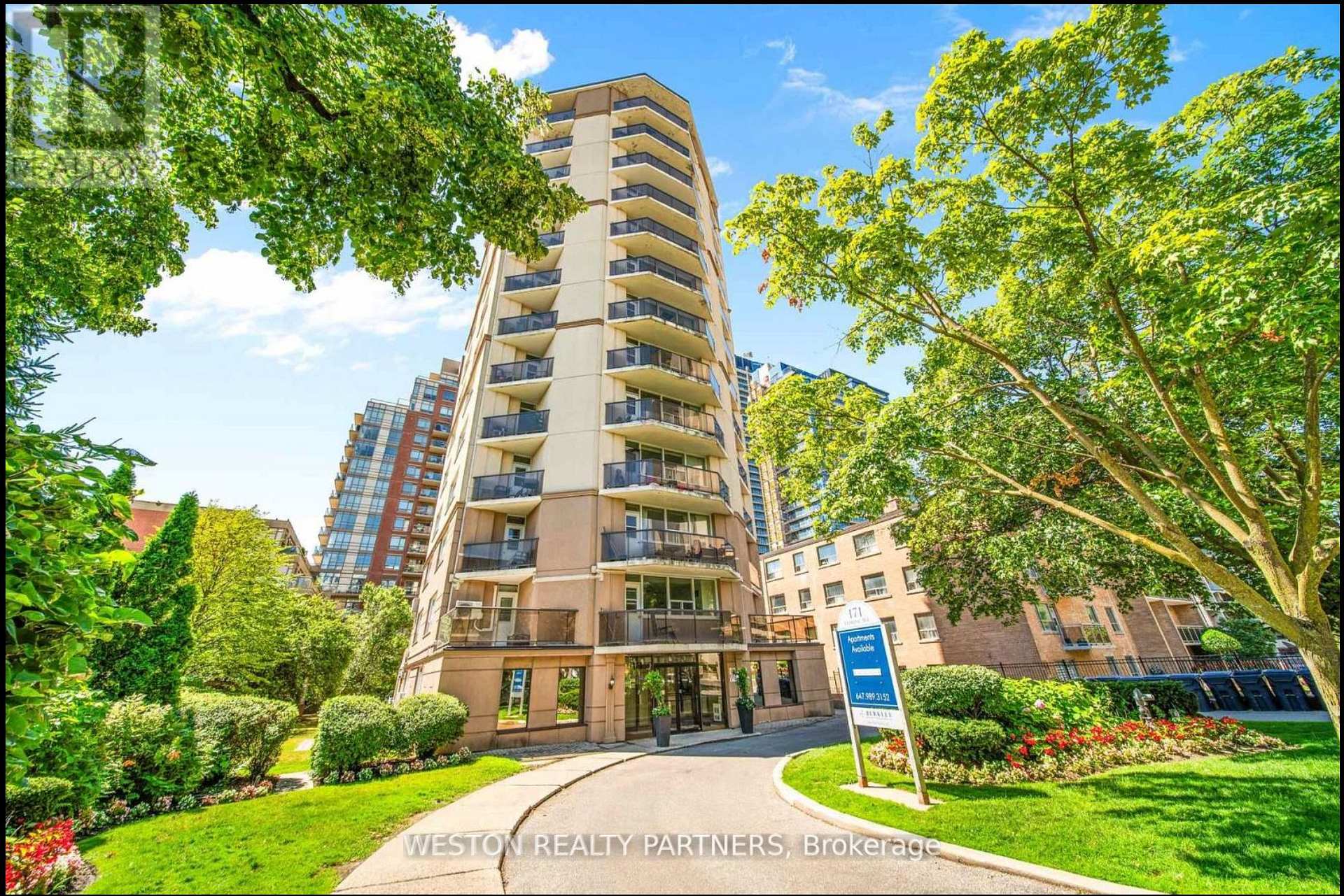 Photo of Unit 202, 171 Erskine Avenue