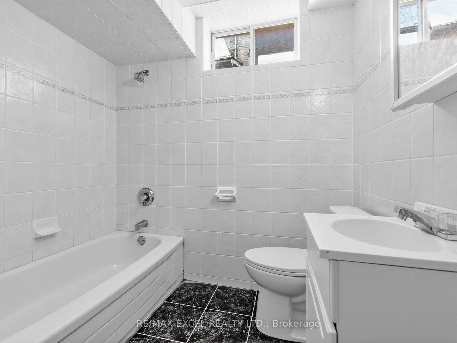 Photo 31 of 396 Cundles Road W, Barrie, Northwest — HOMEH
