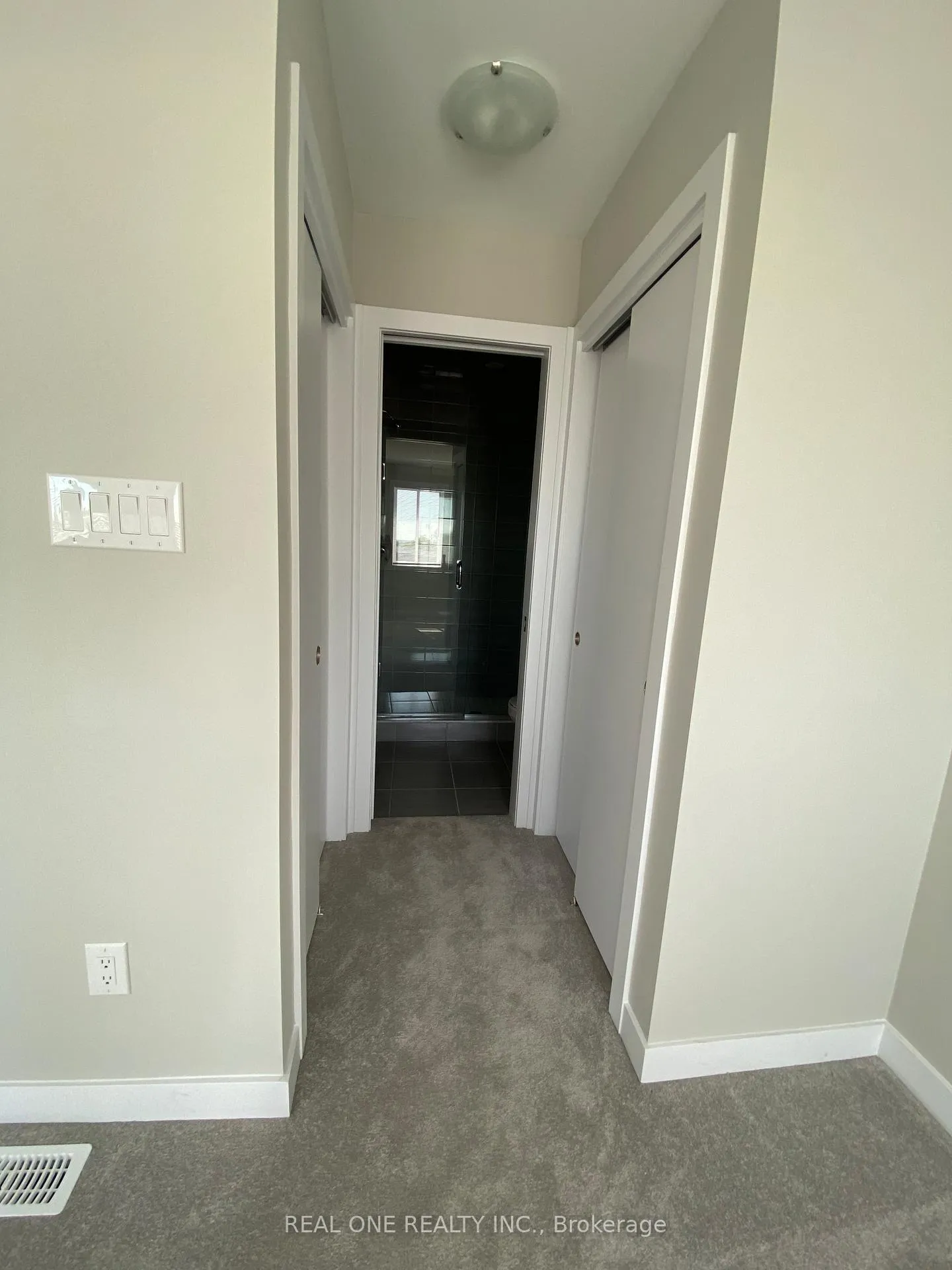 Photo 15 of 63 Markle Crescent, Hamilton, Ancaster — HOMEH
