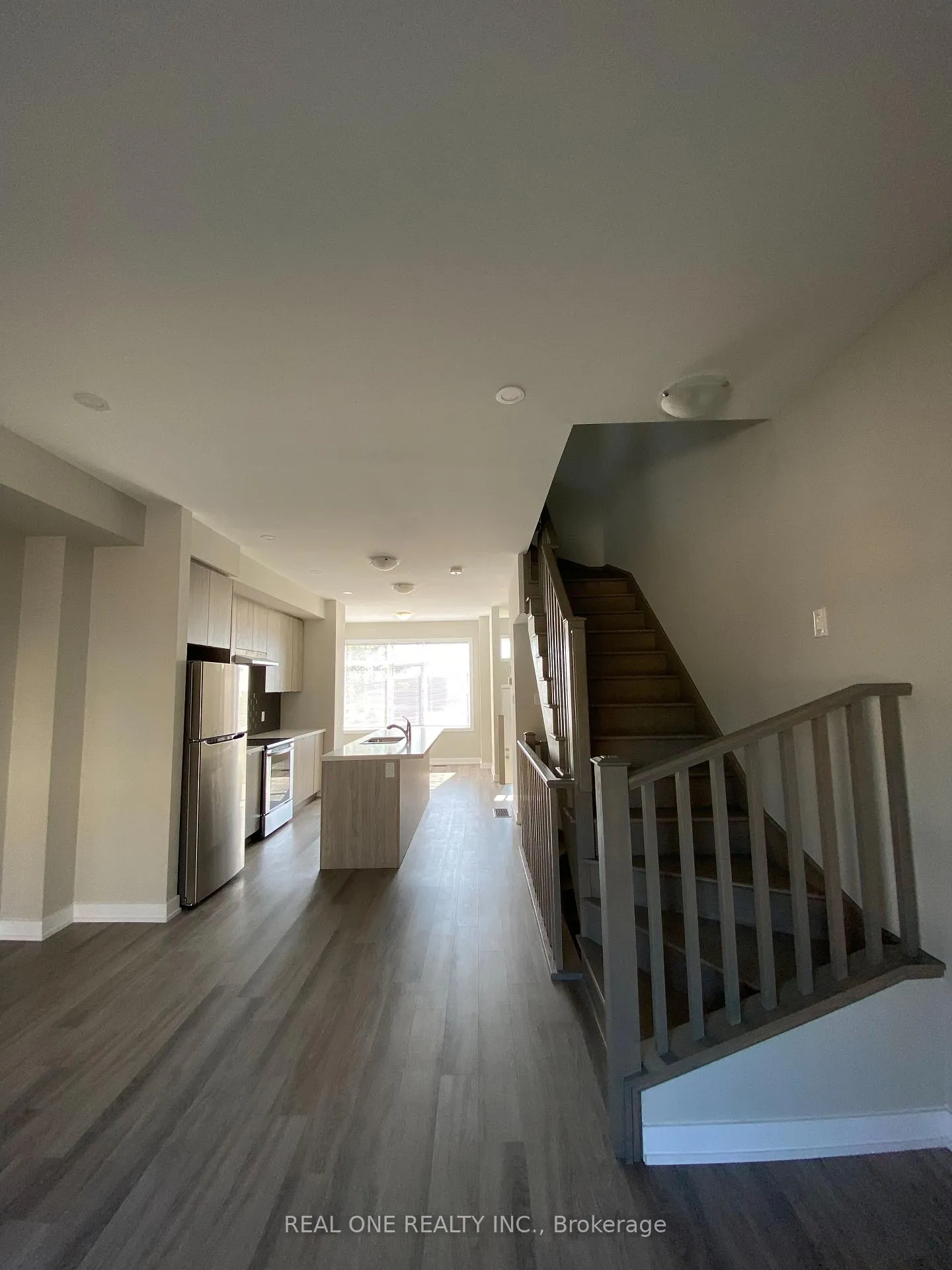 Photo 19 of 63 Markle Crescent, Hamilton, Ancaster — HOMEH