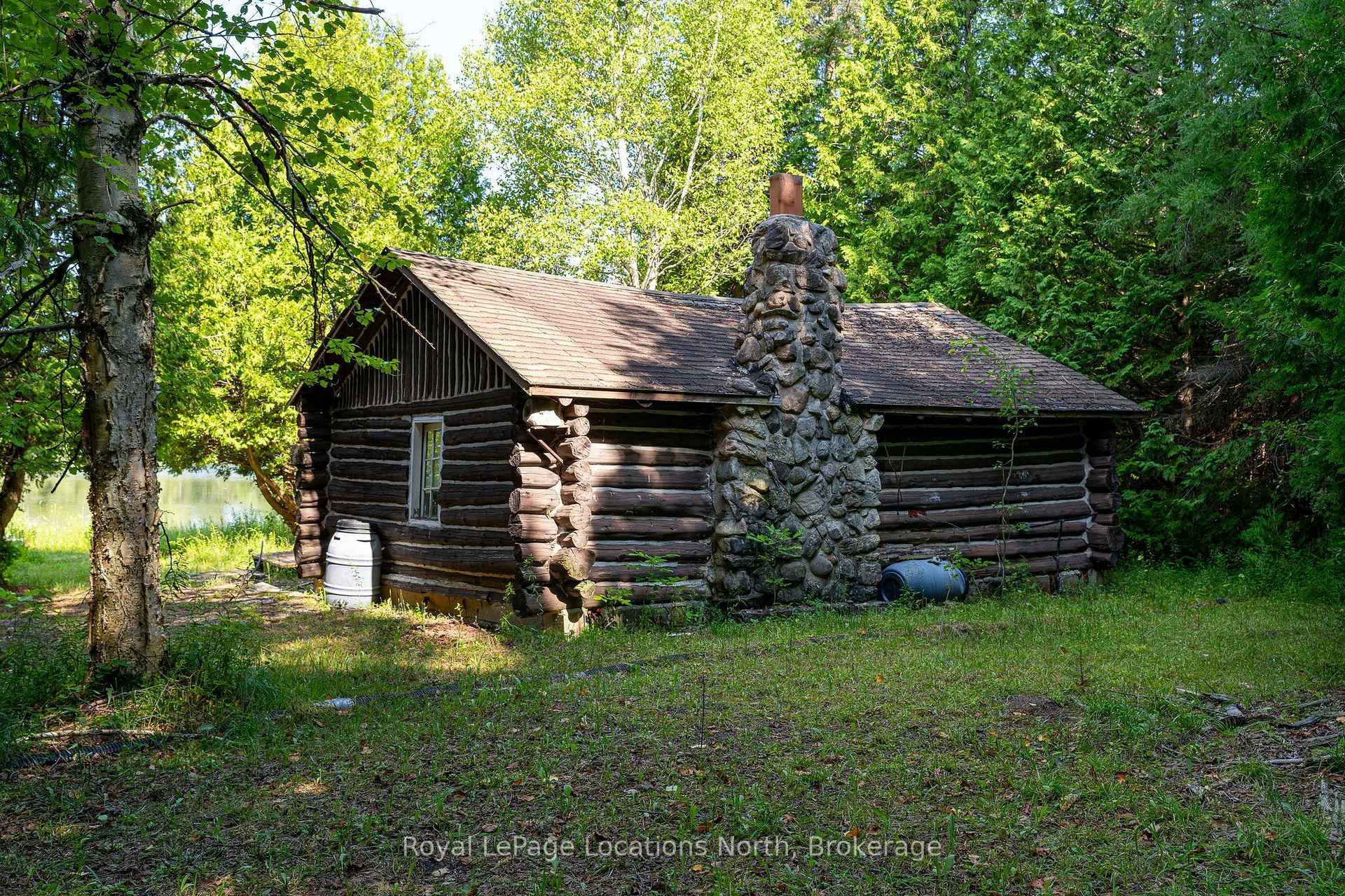 Photo 4 of 548037 3rd Side Road, Blue Mountains — HOMEH