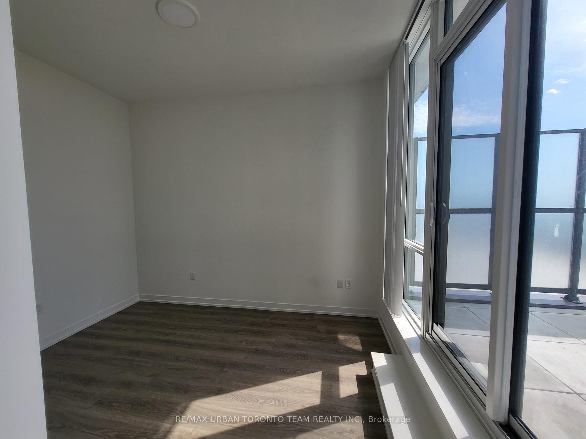 Photo 10 of Unit PH105, 195 Commerce Street, Vaughan, Vaughan Corporate Centre — HOMEH