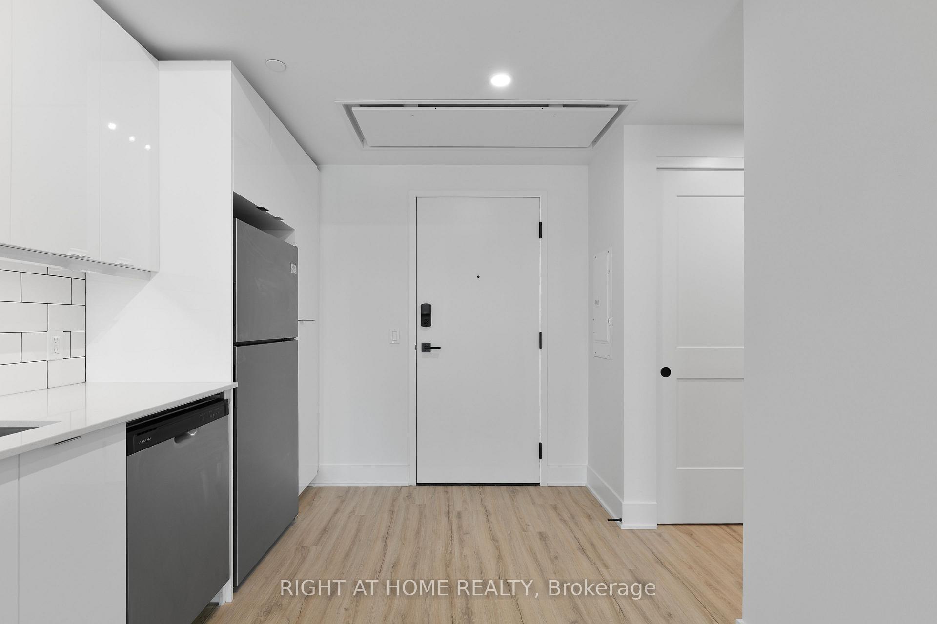 Photo 2 of Unit 405, 377 Winona Avenue, Ottawa, Westboro South — HOMEH