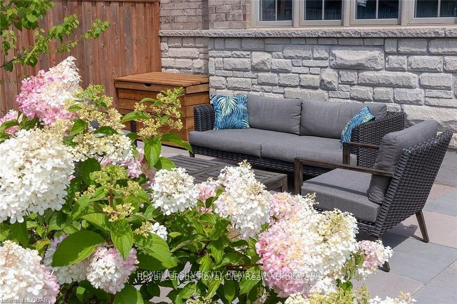 Photo 5 of 219 Summit Ridge Drive, Guelph, Grange Road — HOMEH
