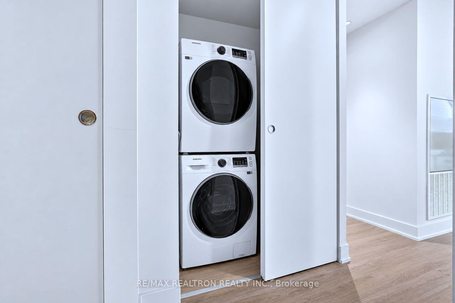 Photo 20 of Unit 1205, 8 Cumberland Street, Toronto, The Annex — HOMEH