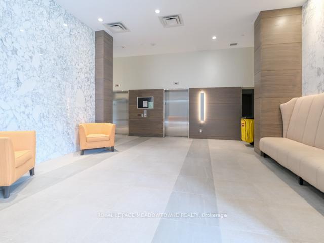 Photo 6 of Unit 804, 2055 Danforth Avenue, Toronto, Woodbine Corridor — HOMEH