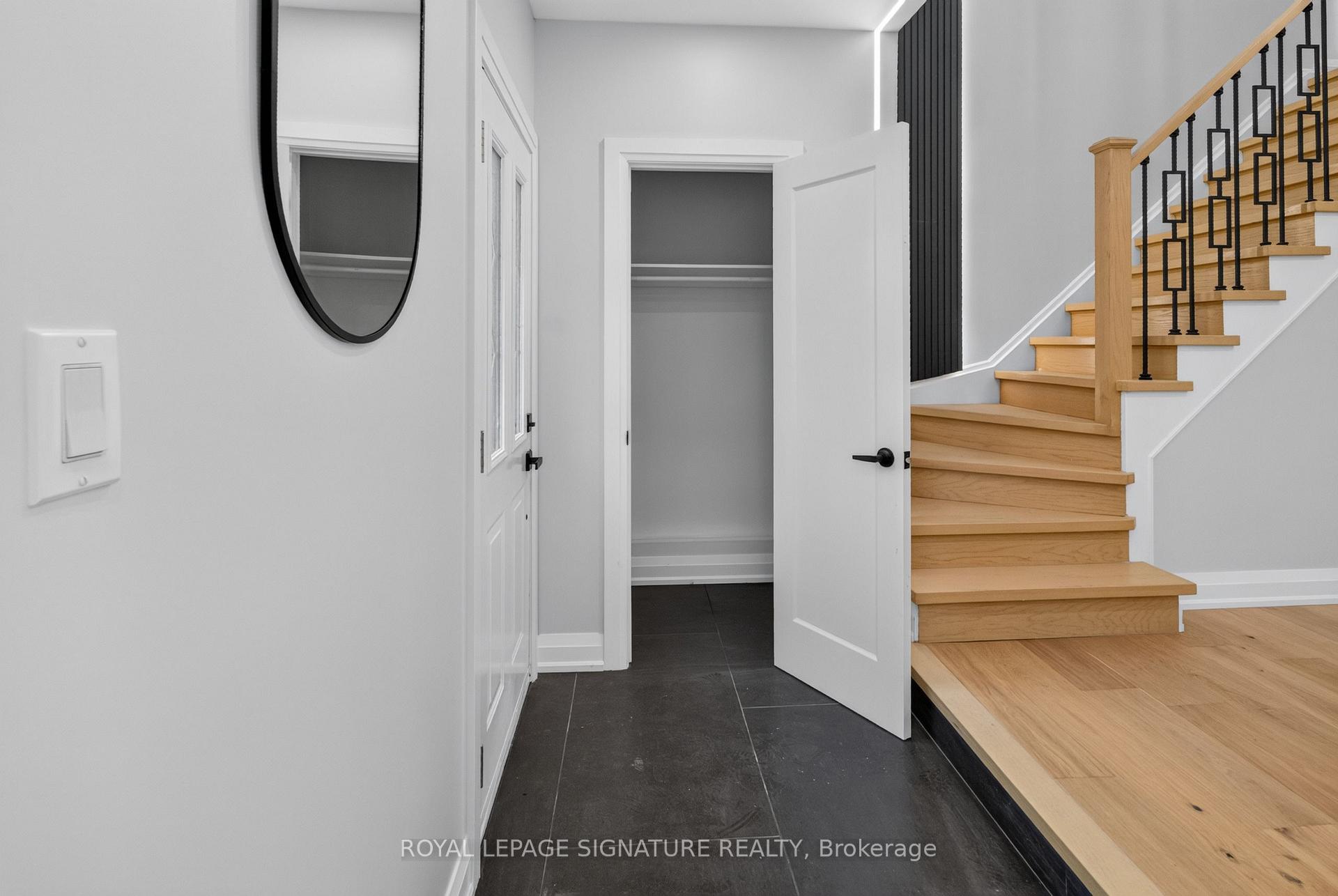 Photo 15 of 20 Sunvale Place, Hamilton, Lakeshore — HOMEH