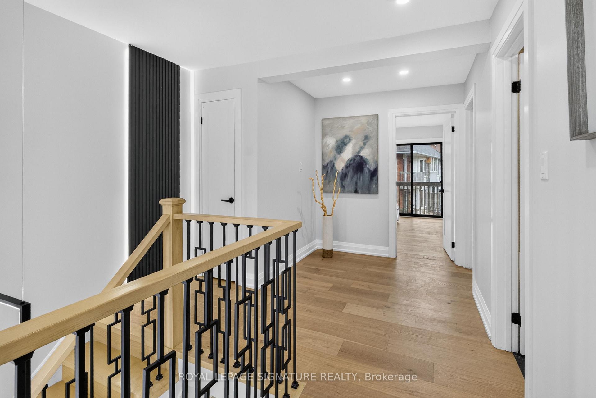 Photo 29 of 20 Sunvale Place, Hamilton, Lakeshore — HOMEH