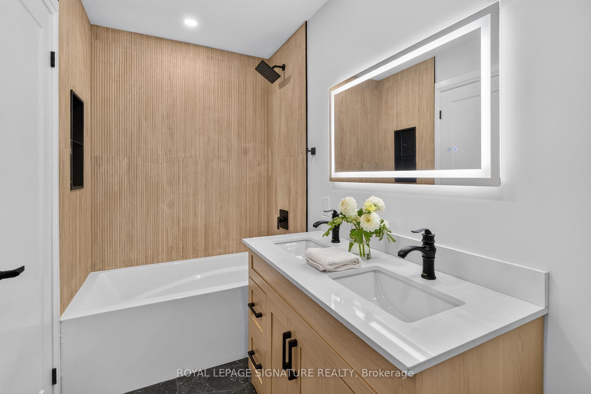 Photo 31 of 20 Sunvale Place, Hamilton, Lakeshore — HOMEH