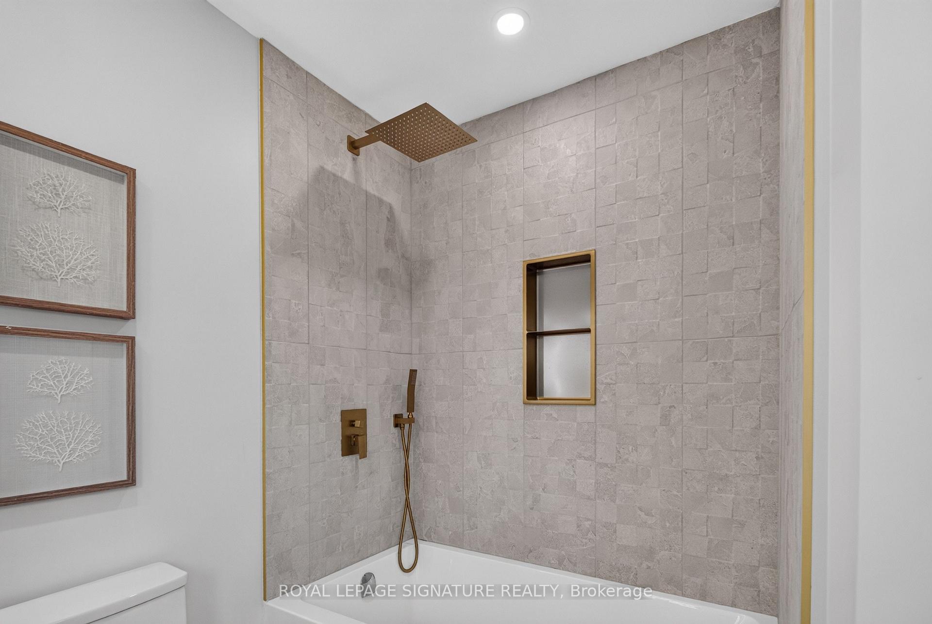 Photo 39 of 20 Sunvale Place, Hamilton, Lakeshore — HOMEH