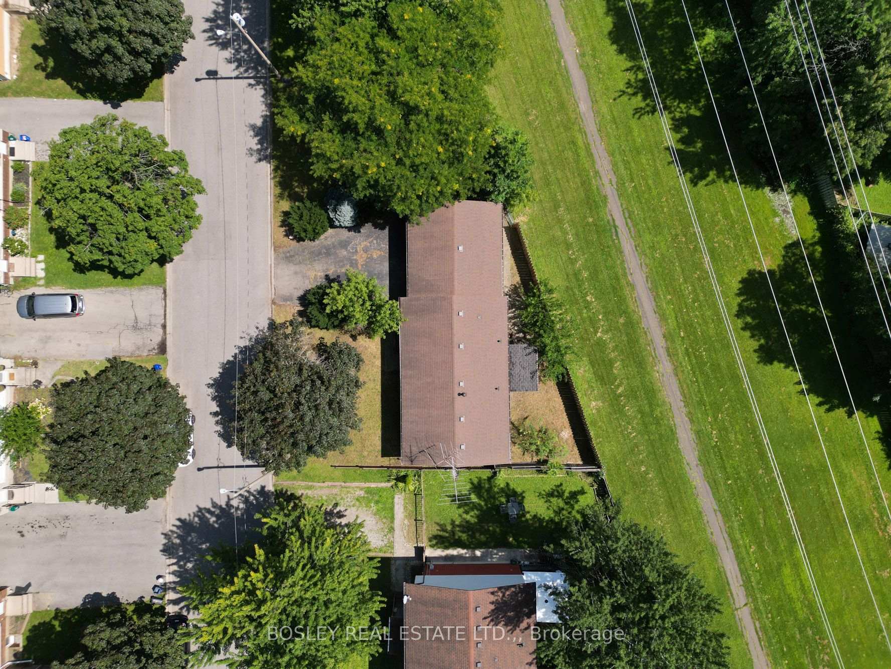 Photo 4 of 1 Wallace Street, St. Catharines, Western Hill — HOMEH