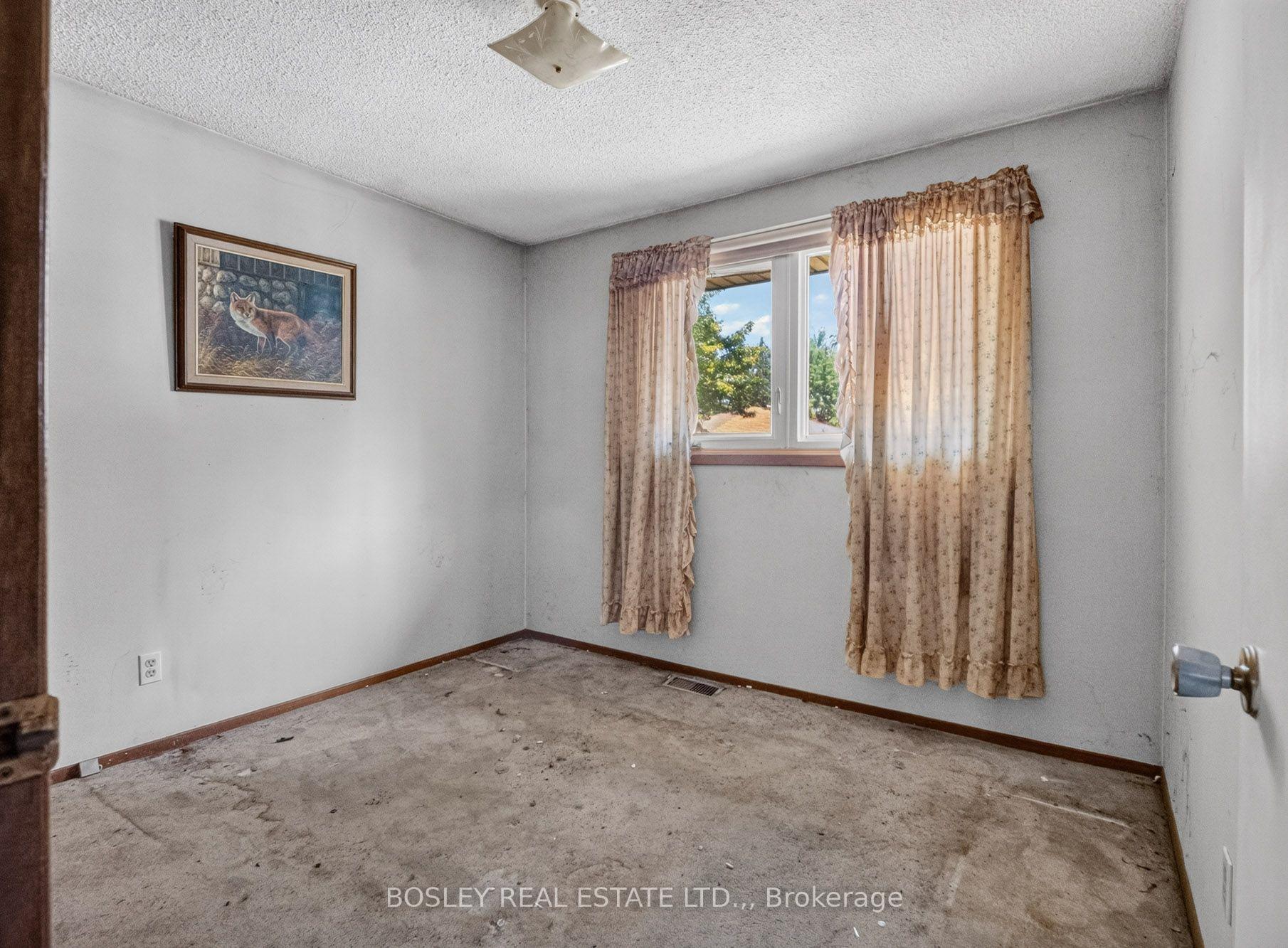 Photo 13 of 1 Wallace Street, St. Catharines, Western Hill — HOMEH