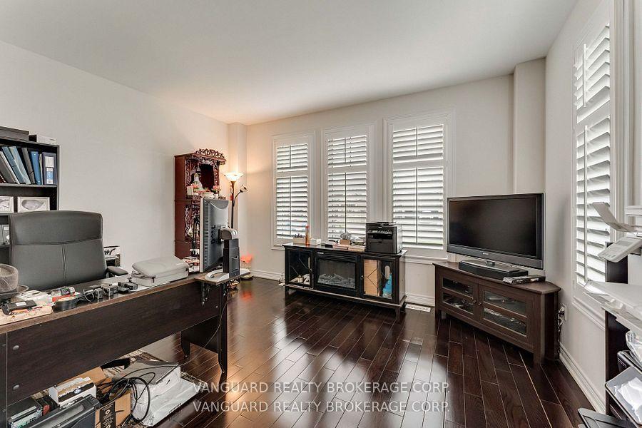 Photo 15 of 75 Treetops Boulevard, New Tecumseth, Rural New Tecumseth — HOMEH