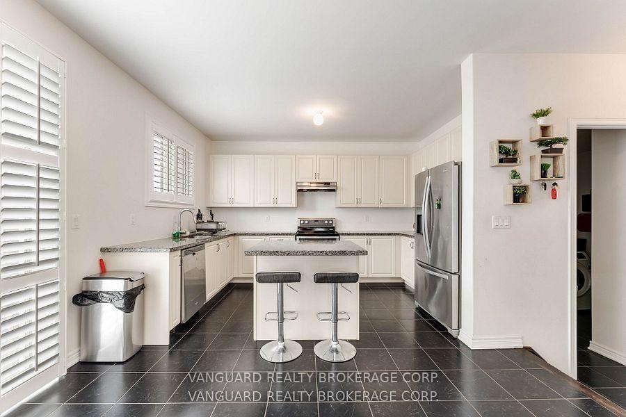 Photo 22 of 75 Treetops Boulevard, New Tecumseth, Rural New Tecumseth — HOMEH